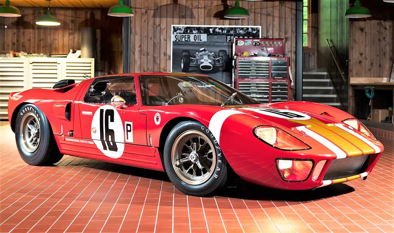 Ford Gt40 Lightweight Race Car Wallpapers