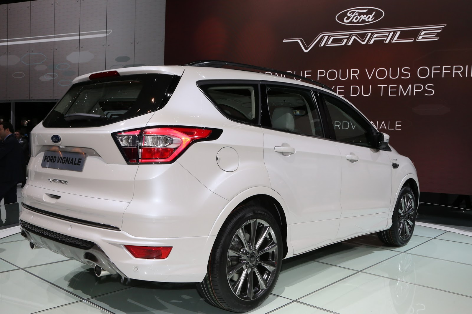 Ford Kuga Vignale Wallpapers