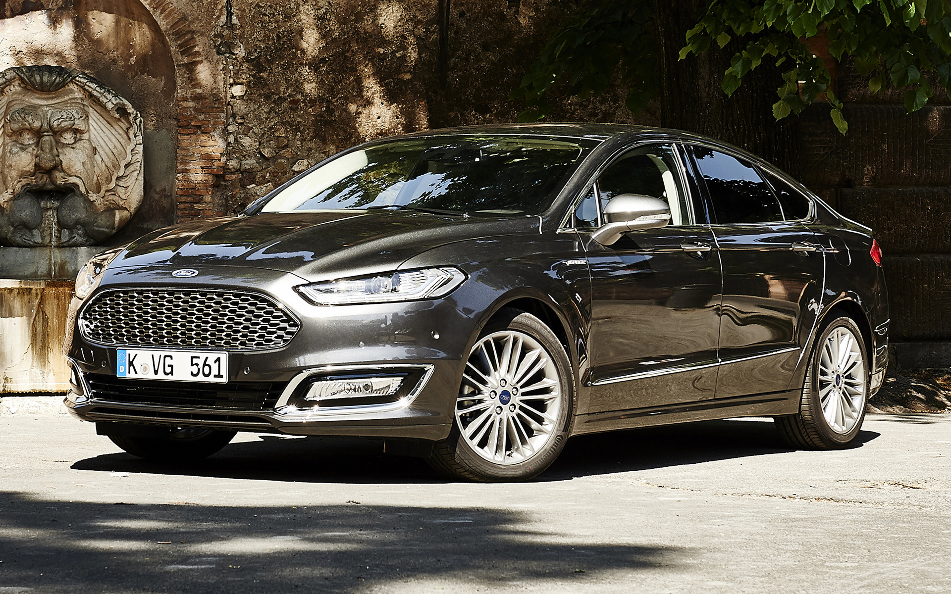 Ford Mondeo Wallpapers