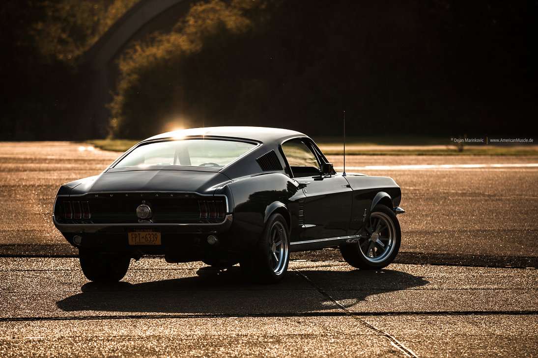 Ford Mustang Fastback Wallpapers