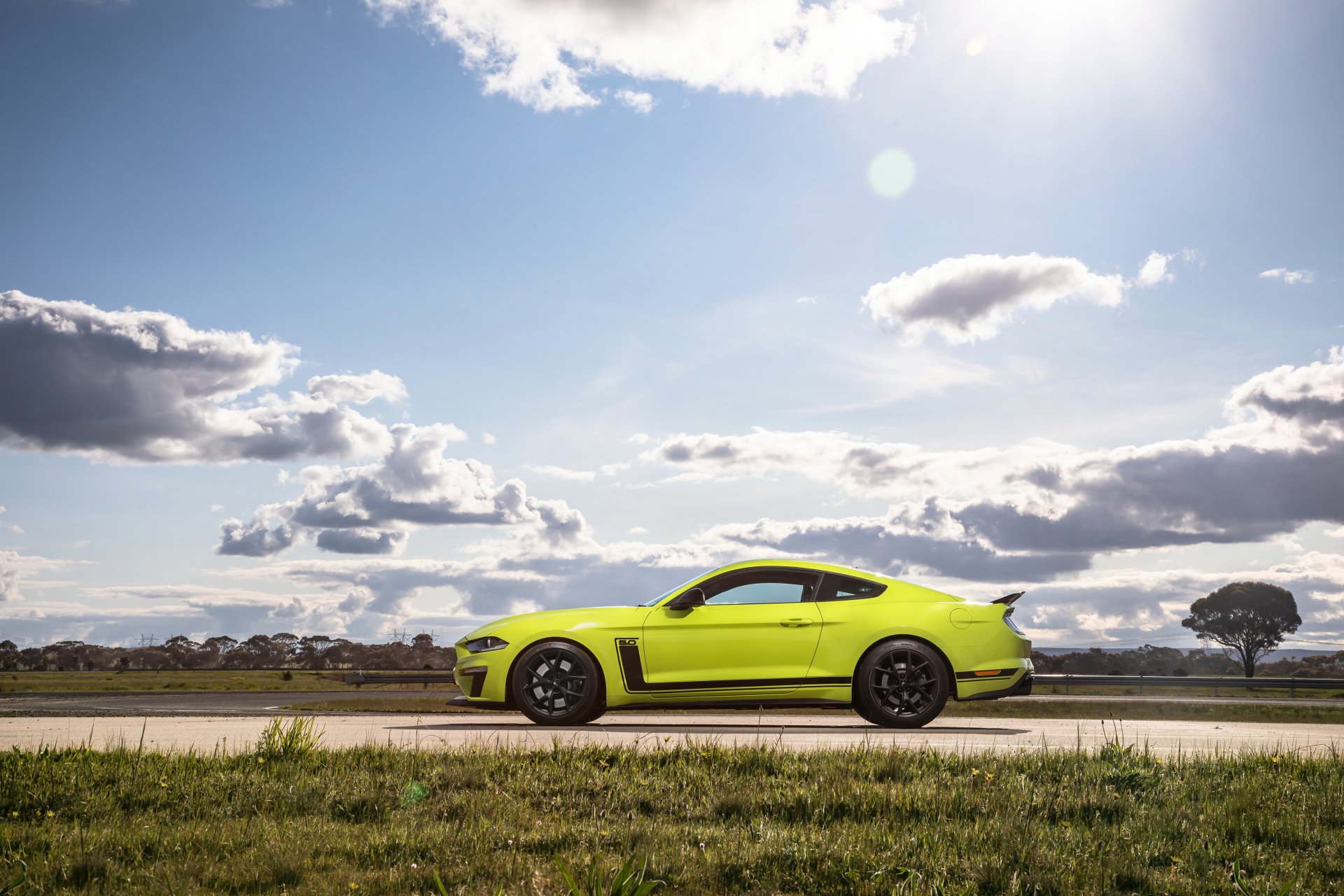 Ford Mustang R-Spec Wallpapers