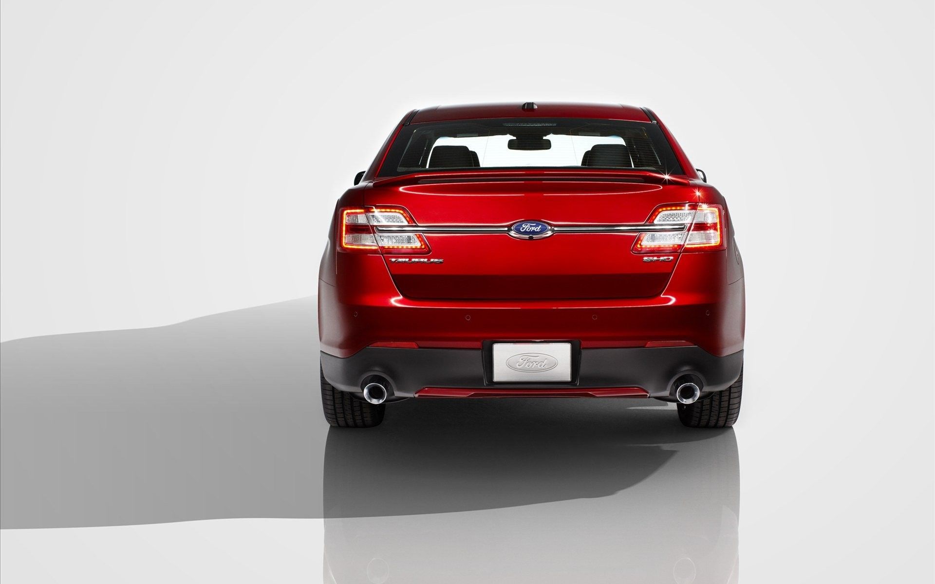 Ford Taurus Wallpapers