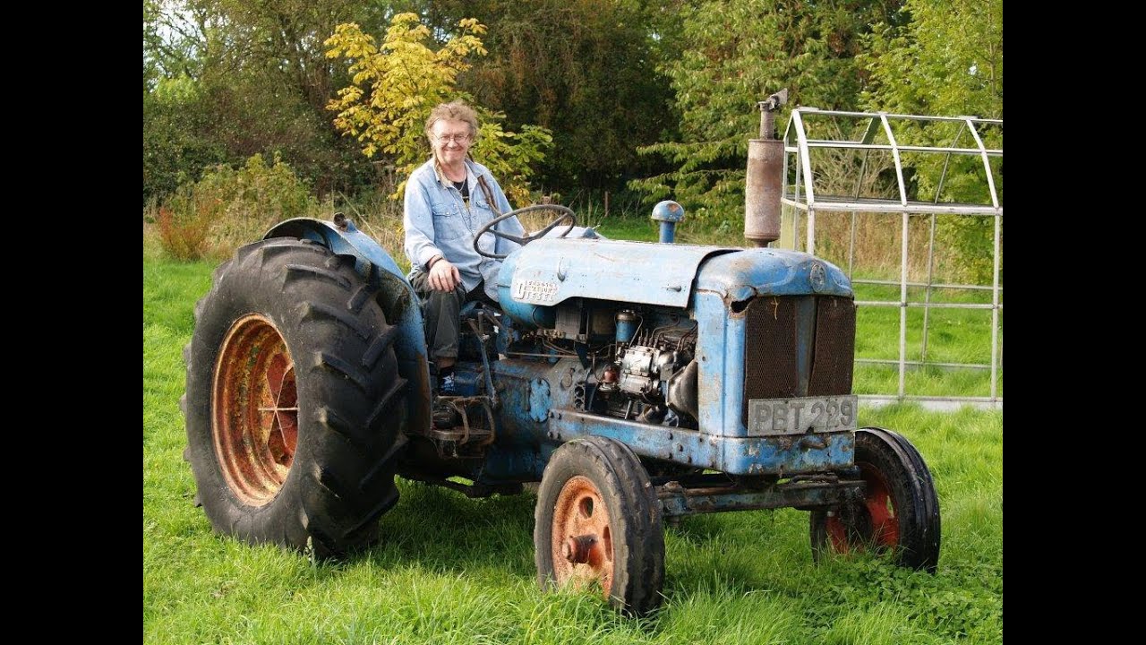 Fordson Tractor Wallpapers