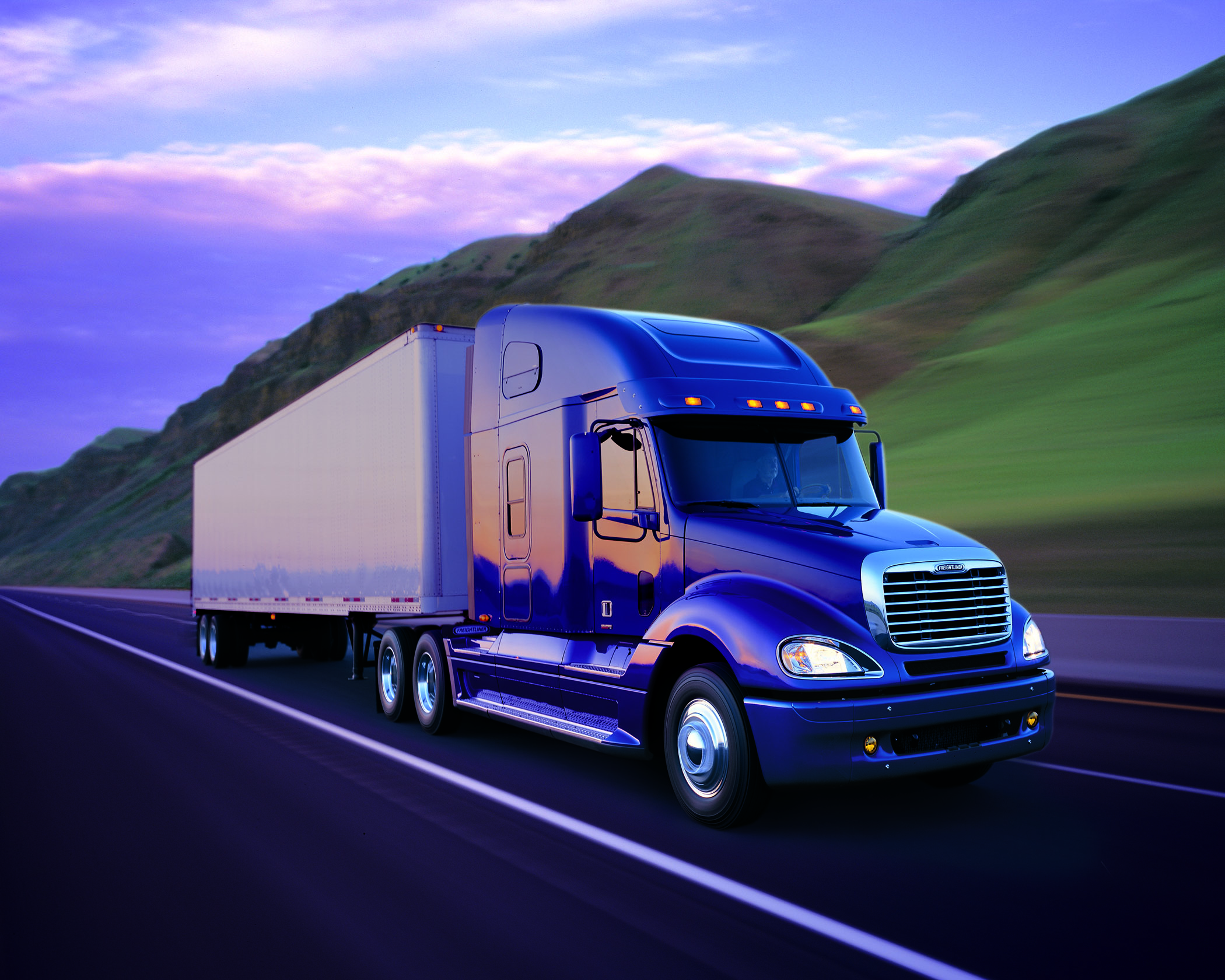 Freightliner Wallpapers