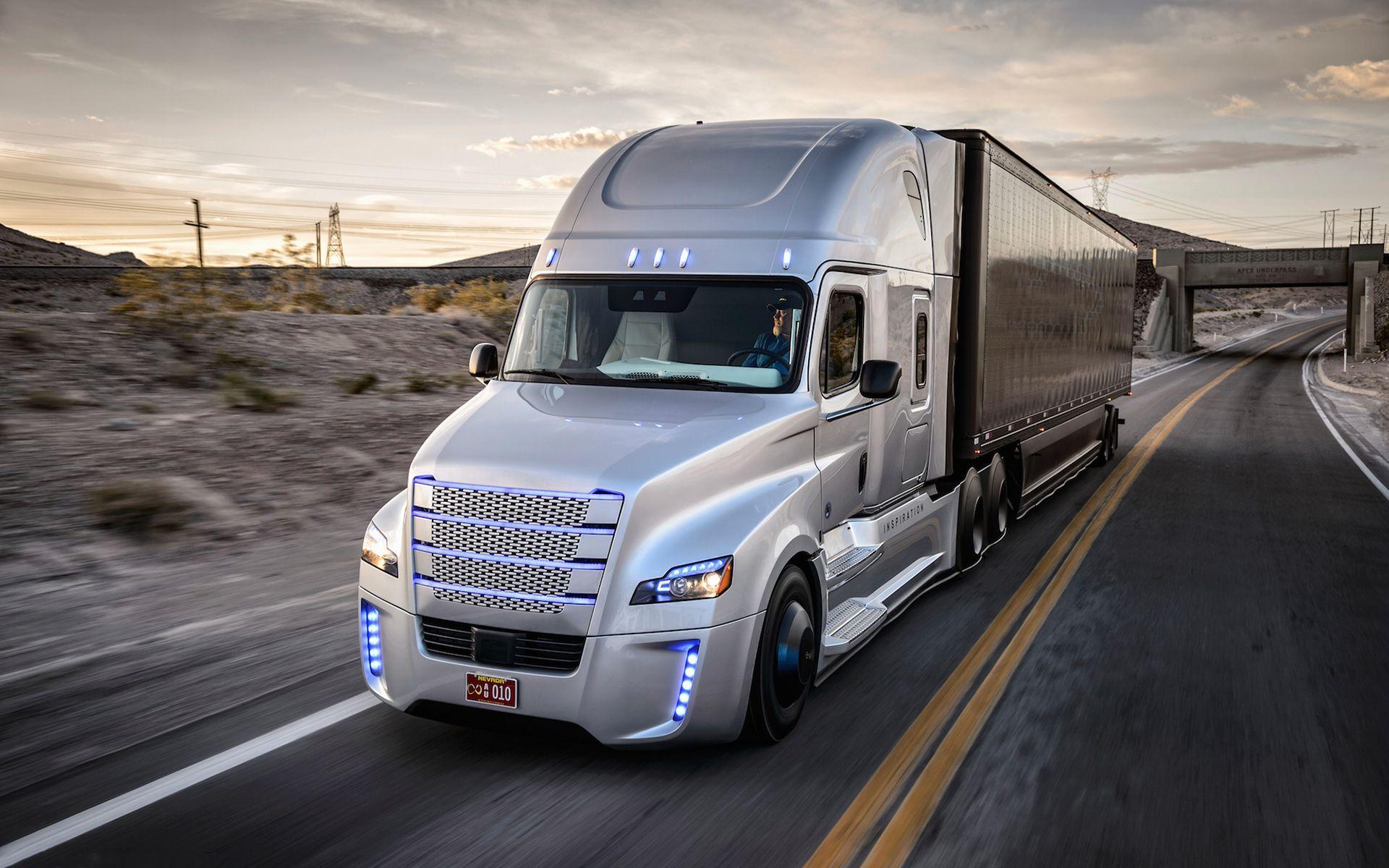 Freightliner Wallpapers