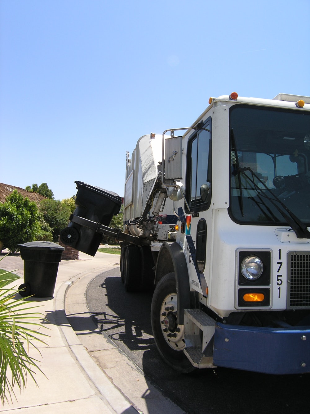 Garbage Truck Wallpapers