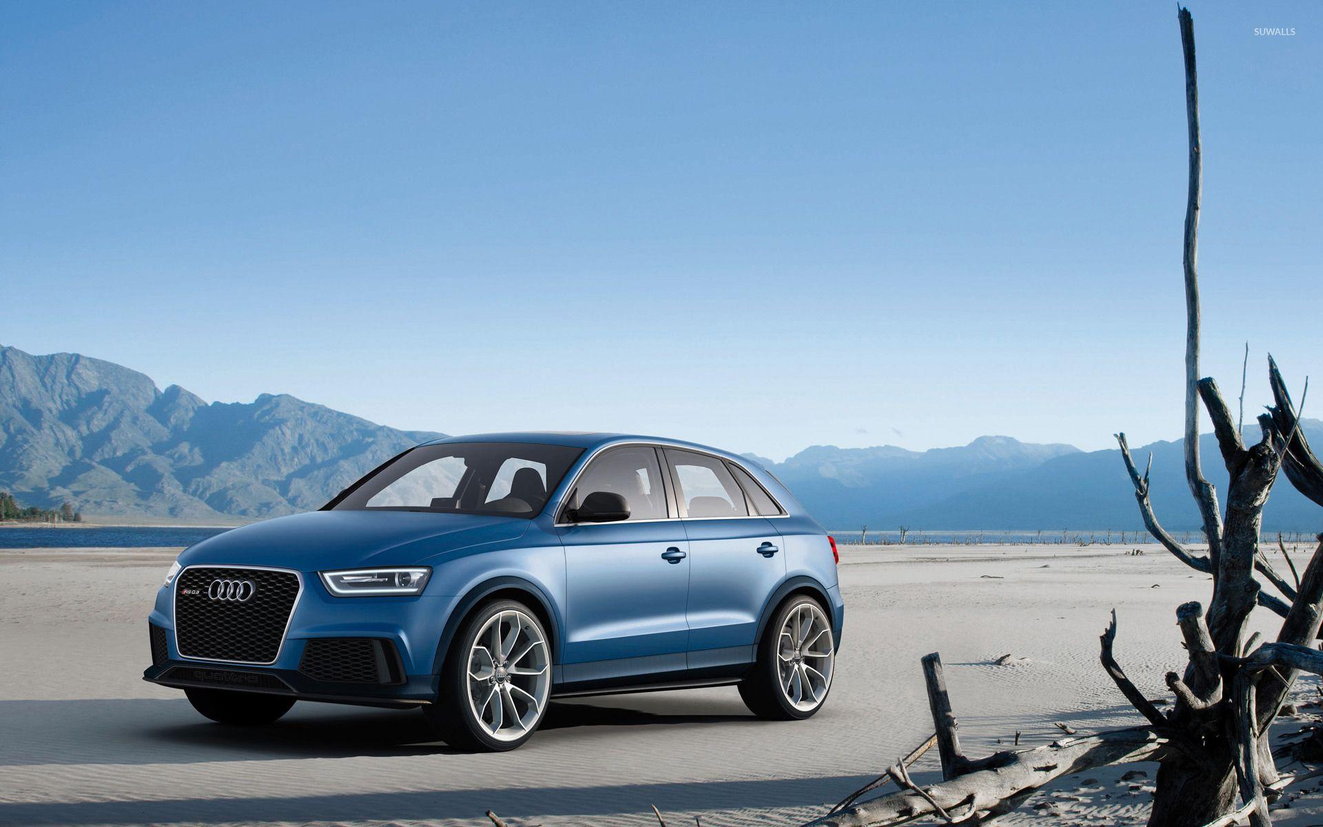 Green Audi Q3 Wallpapers