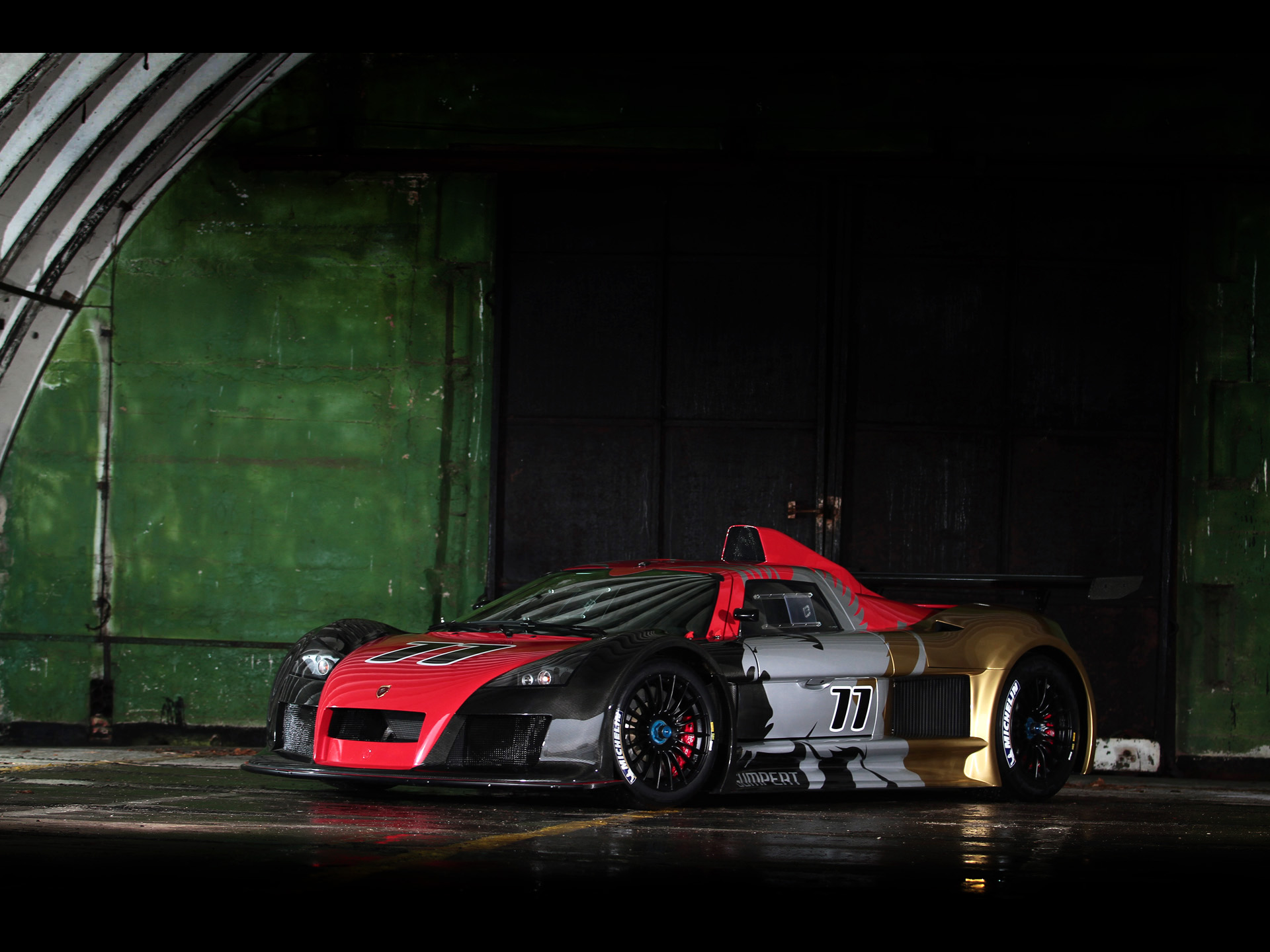 Gumpert Apollo R Wallpapers