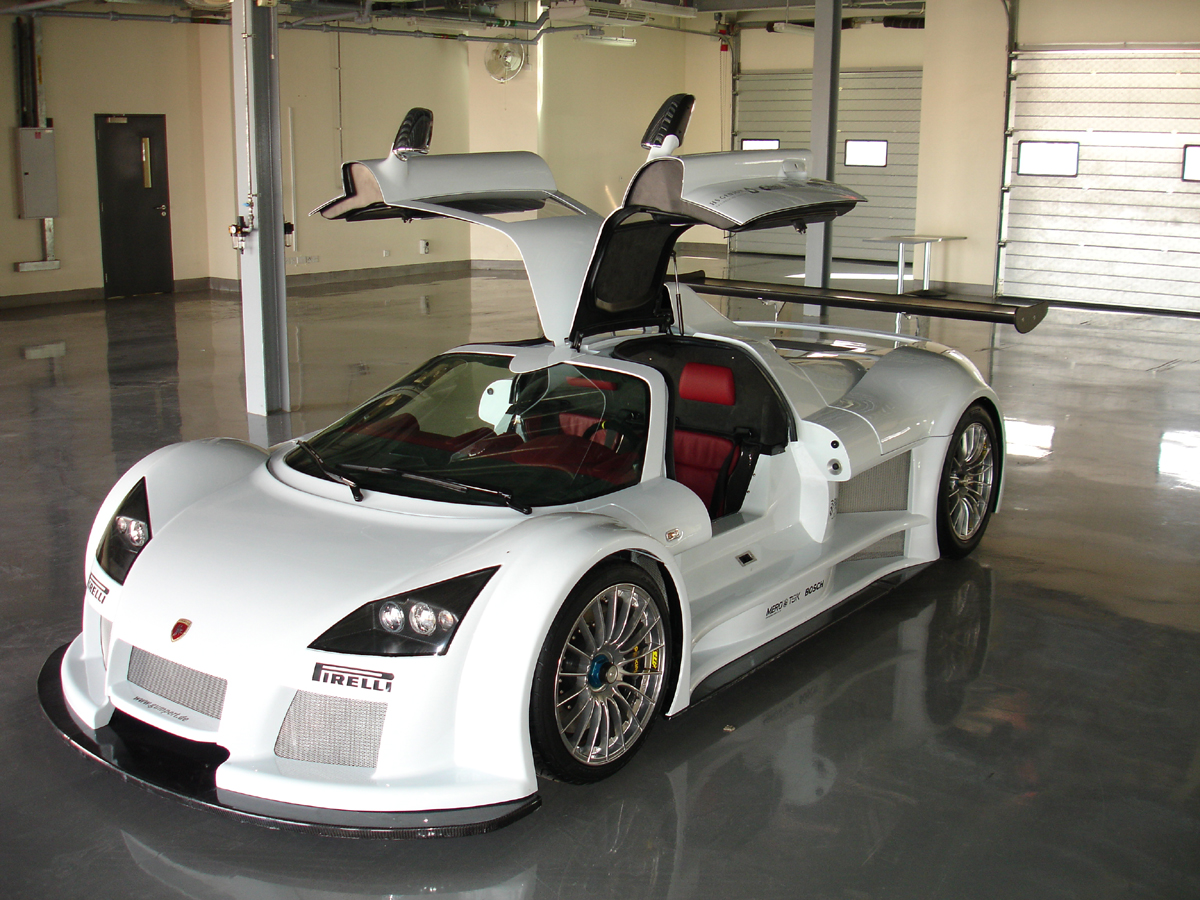 Gumpert Apollo R Wallpapers