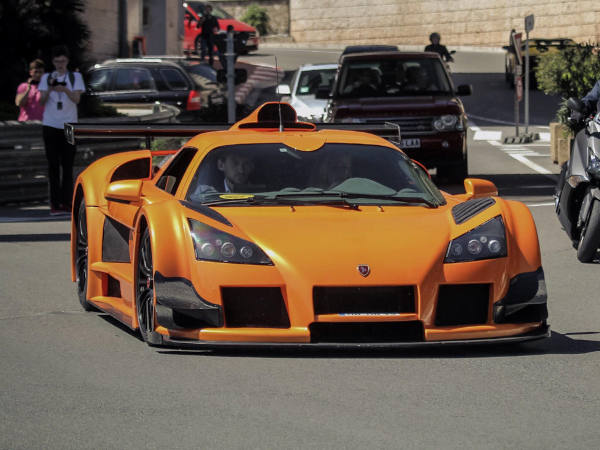 Gumpert Apollo Sedan Wallpapers