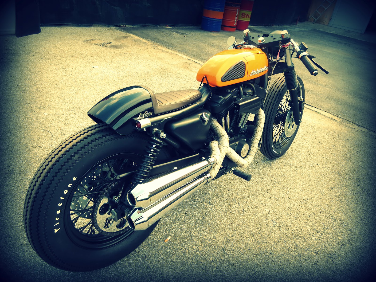 Harley-Davidson 883 Cafe Racer Wallpapers