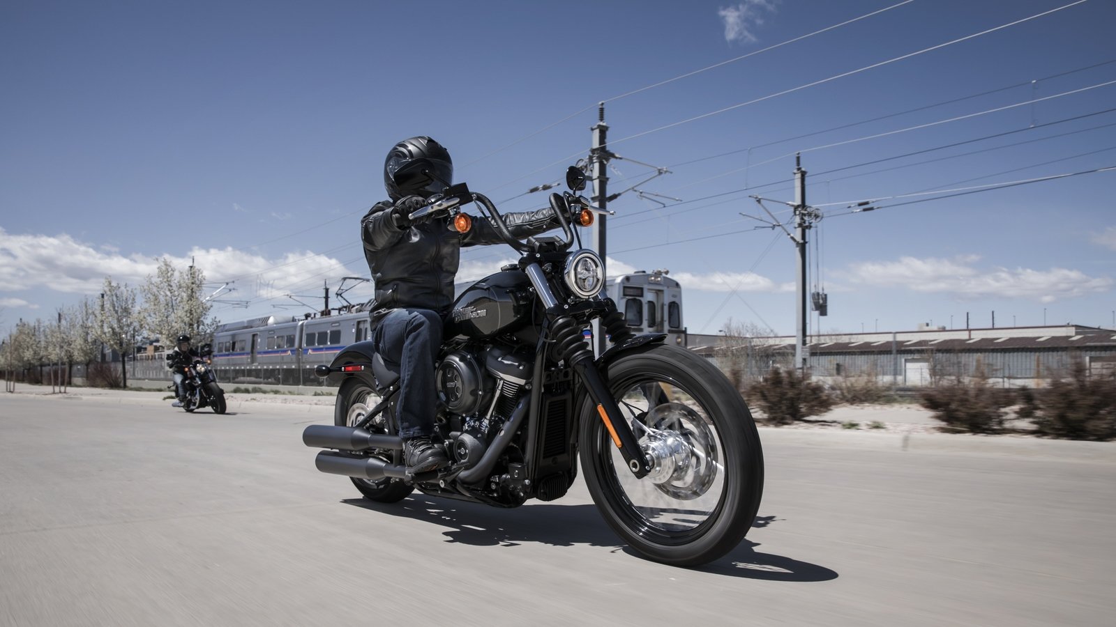 Harley-Davidson Fat Bob Wallpapers