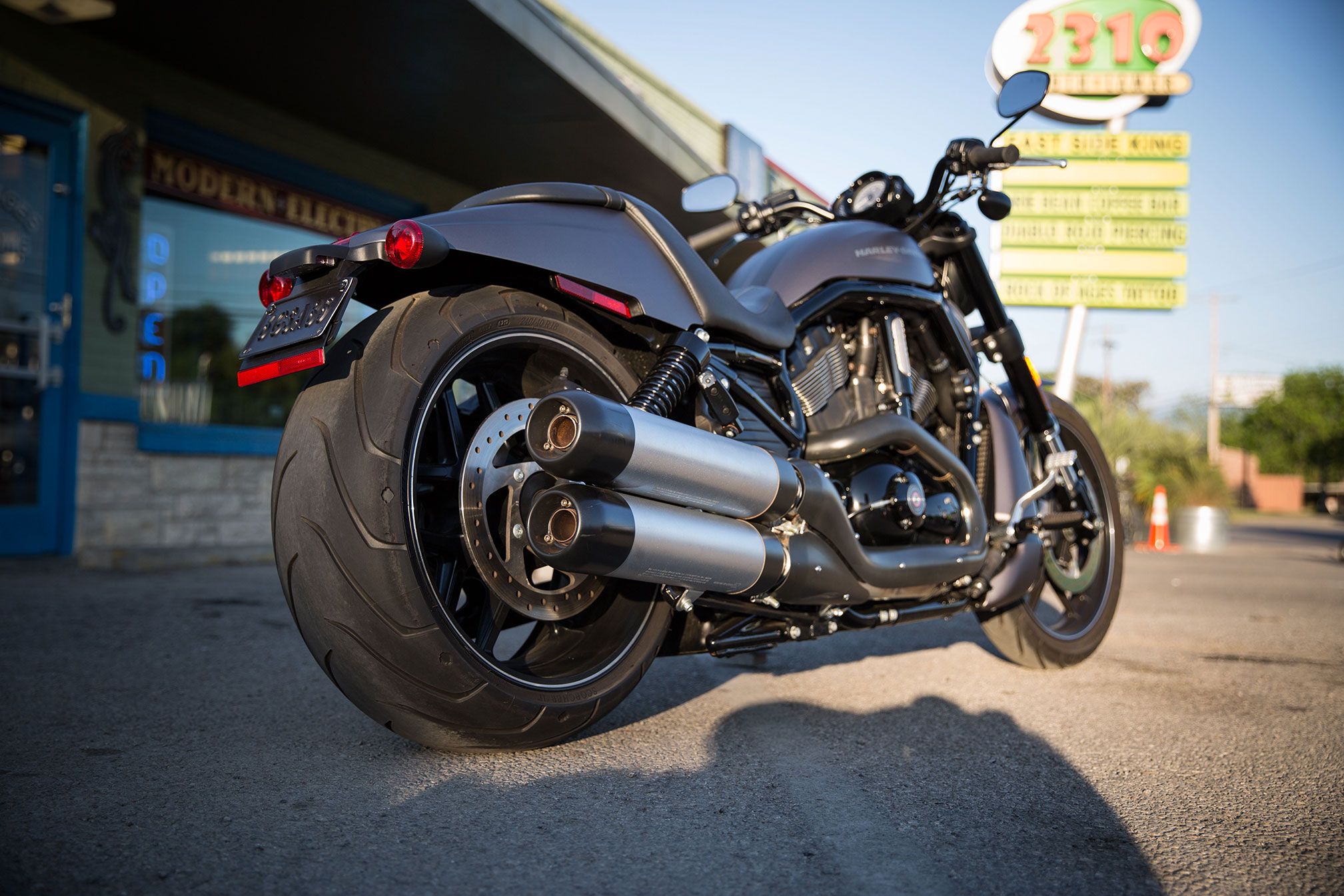 Harley-Davidson Night Rod Wallpapers