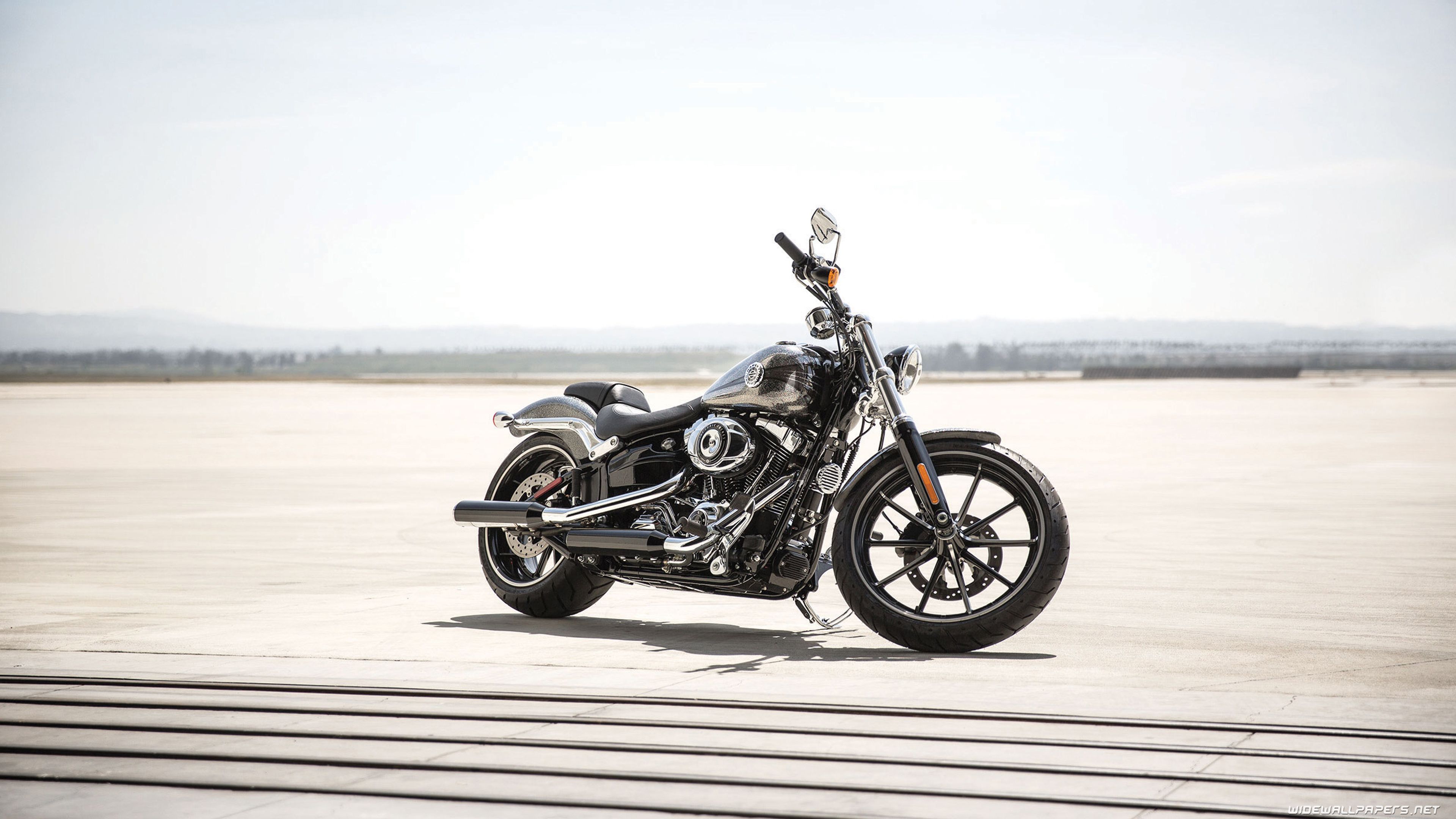 Harley-Davidson Softail Wallpapers