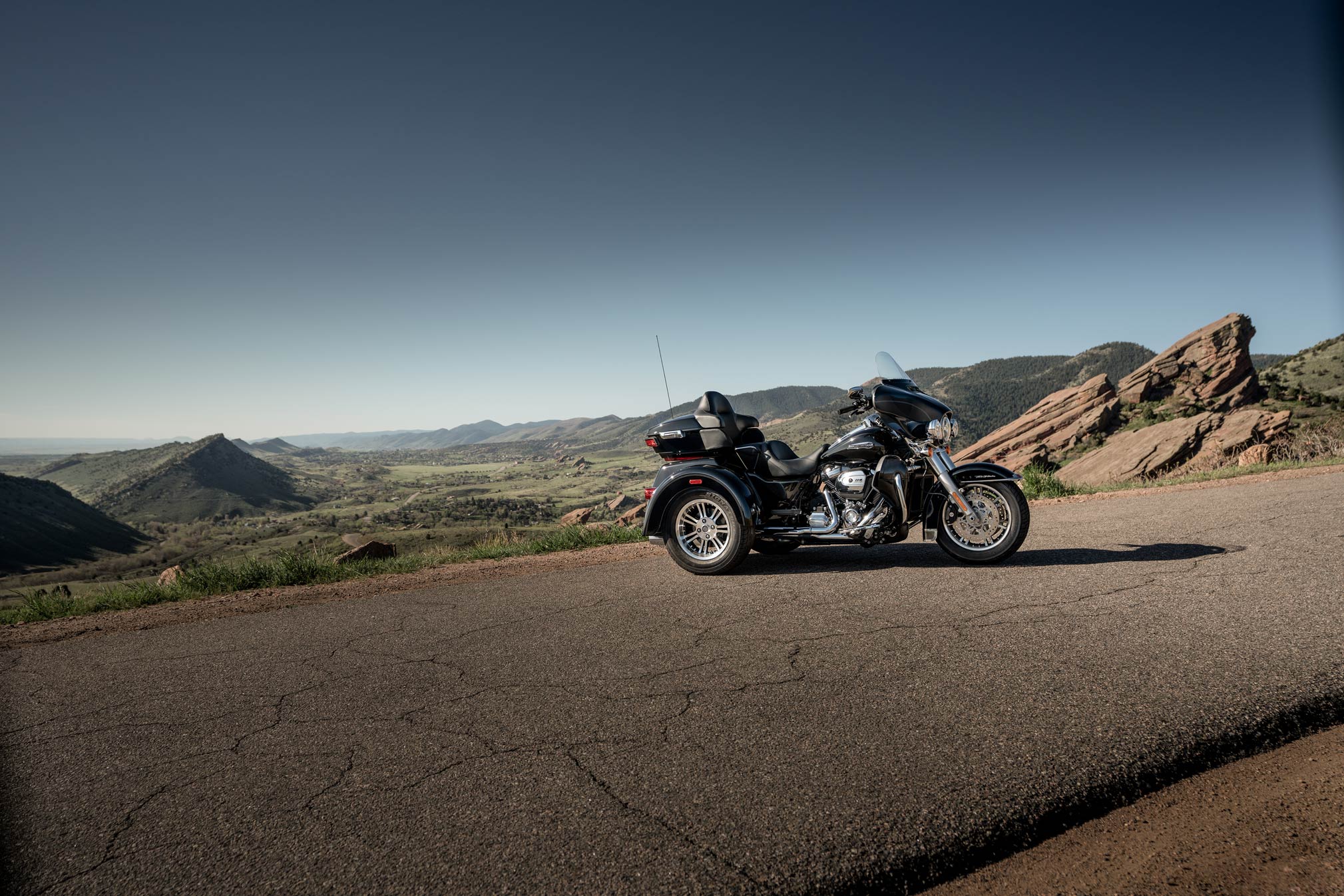 Harley-Davidson Tri Glide Ultra Wallpapers