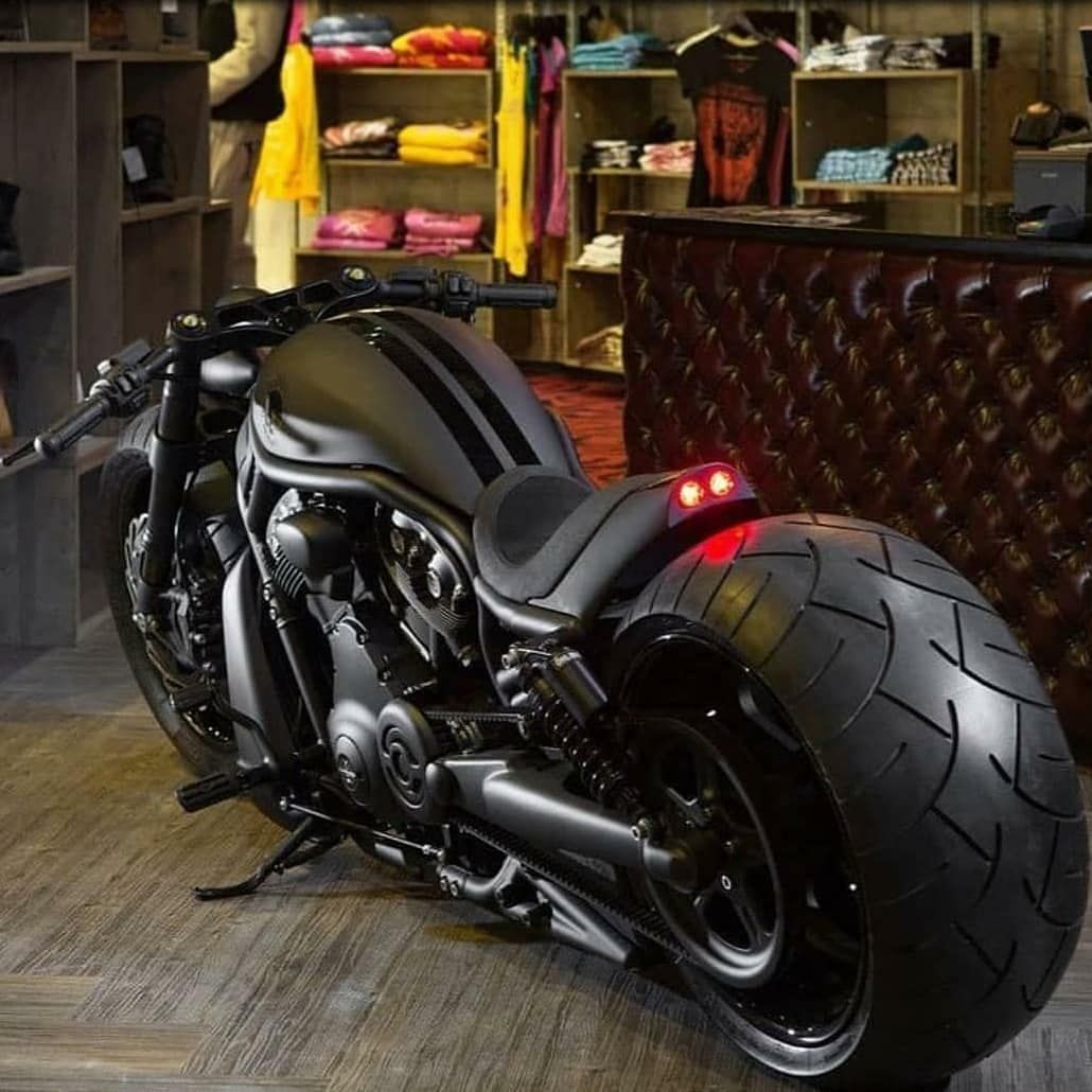 Harley-Davidson V Rod Wallpapers