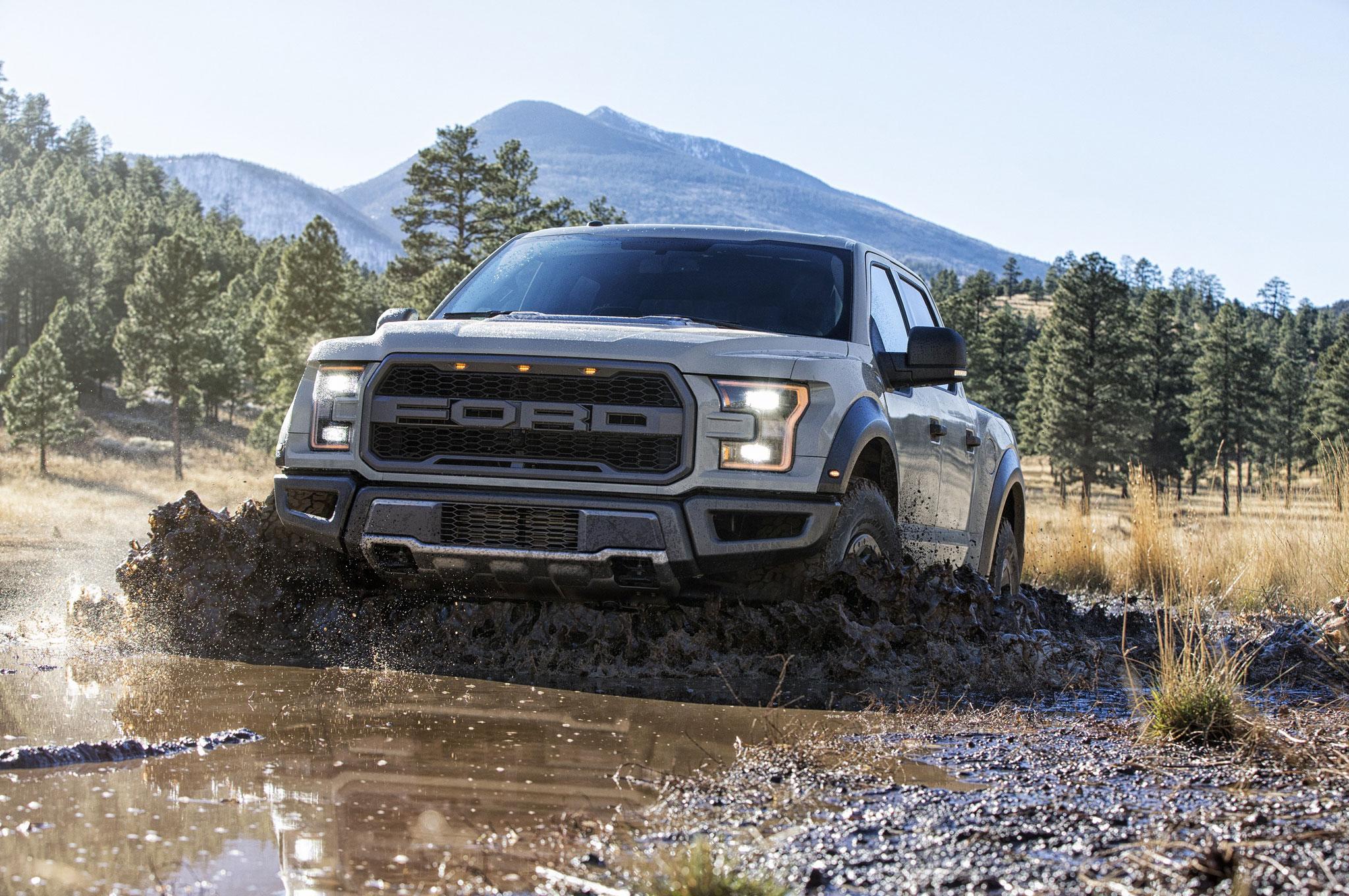 Hennessey Velociraptor 6X6 Wallpapers