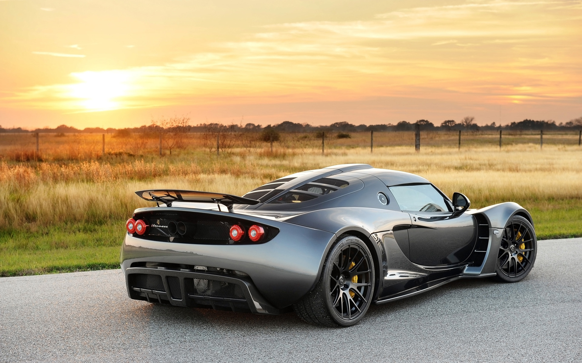 Hennessey Venom Gt Spyder Wallpapers