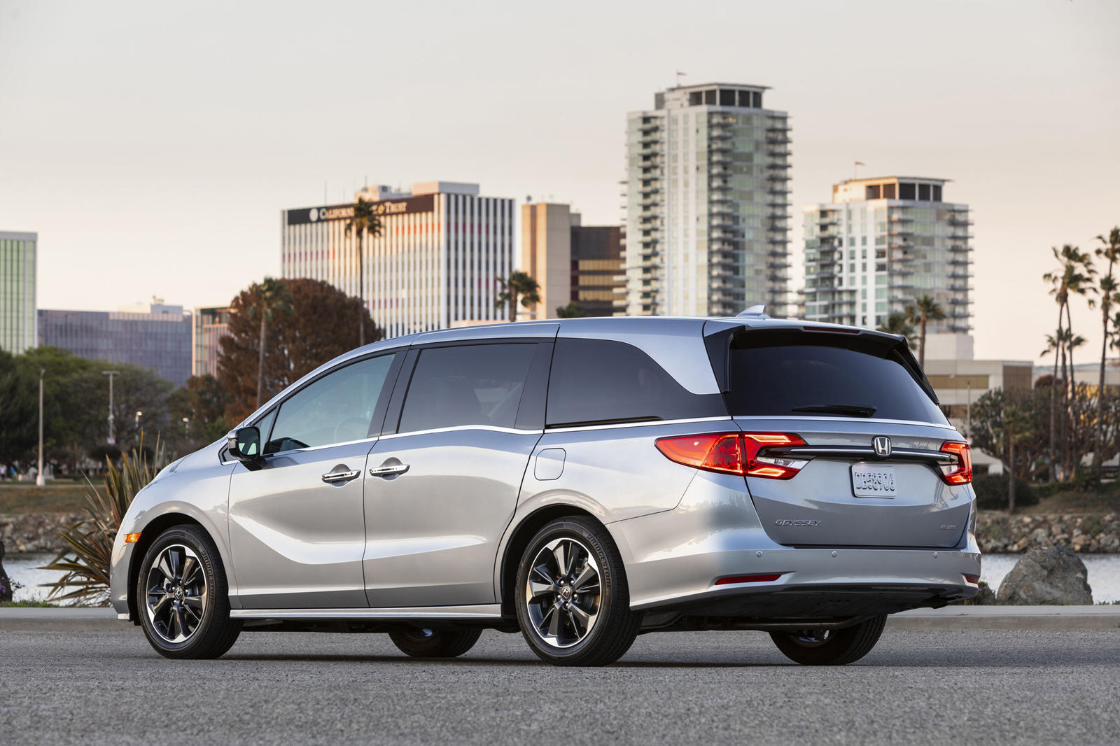 Honda Odyssey Elite Wallpapers