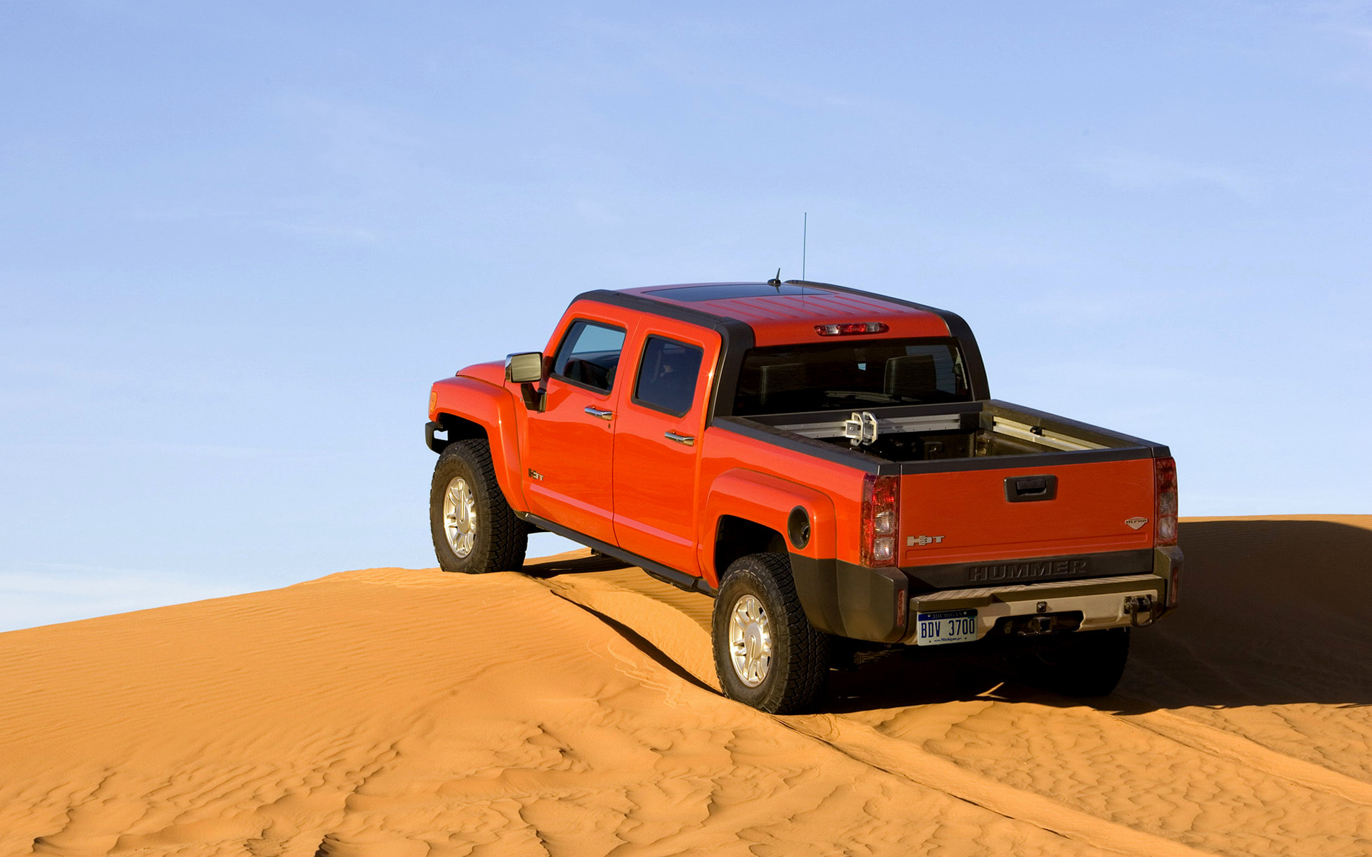 Hummer H3T Wallpapers