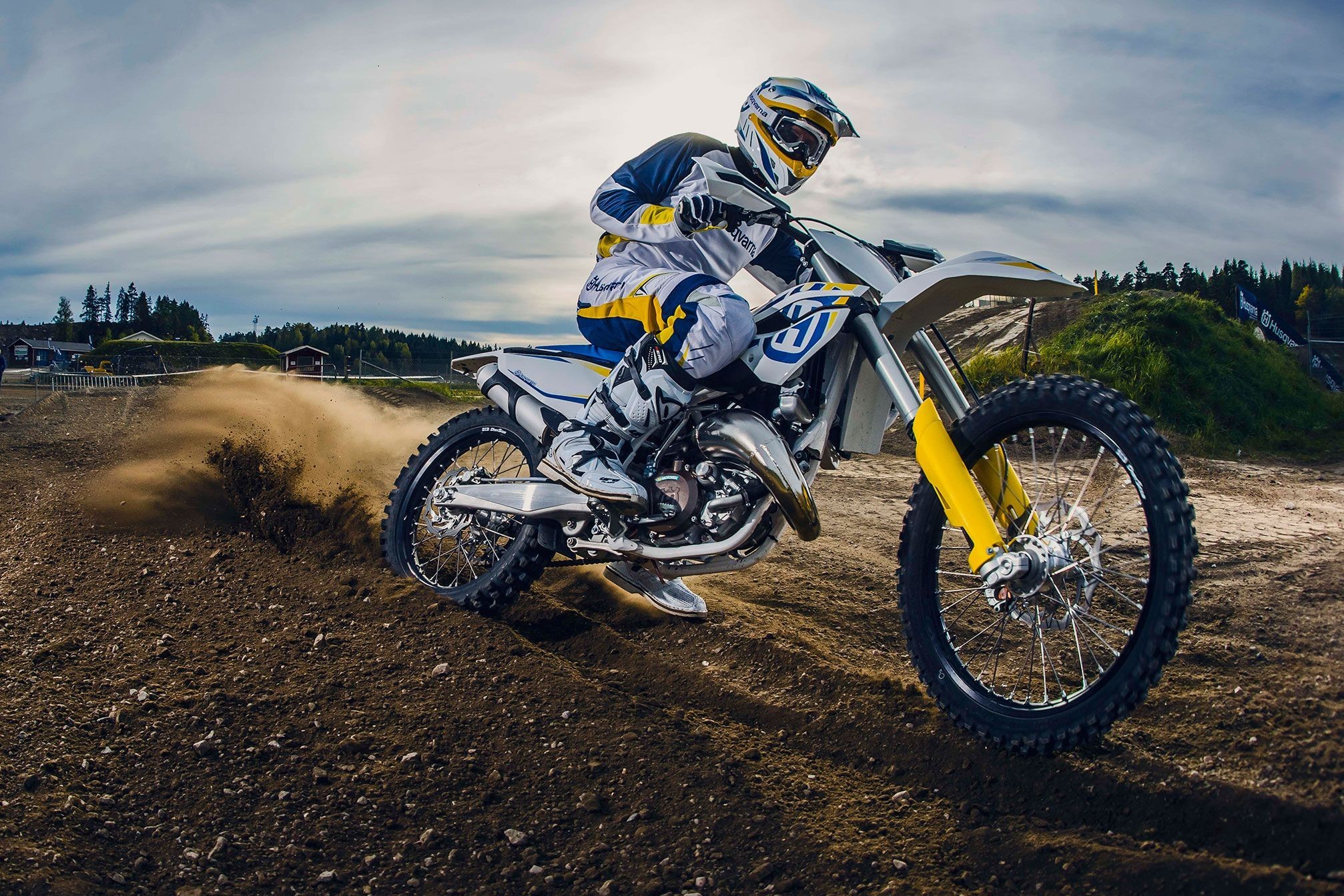 Husqvarna Wallpapers