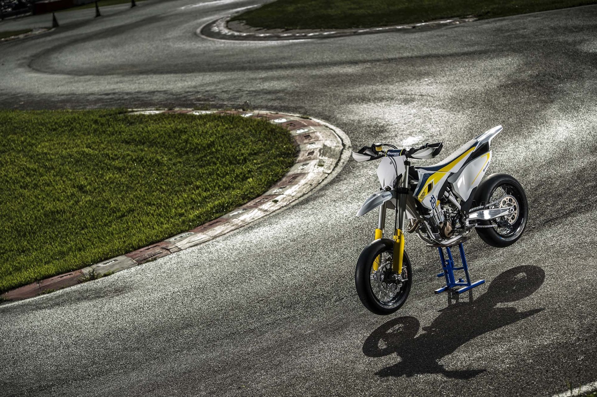 Husqvarna Fs Wallpapers