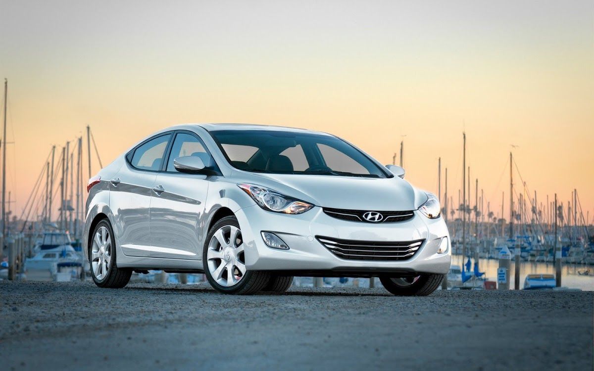 Hyundai Elantra Wallpapers