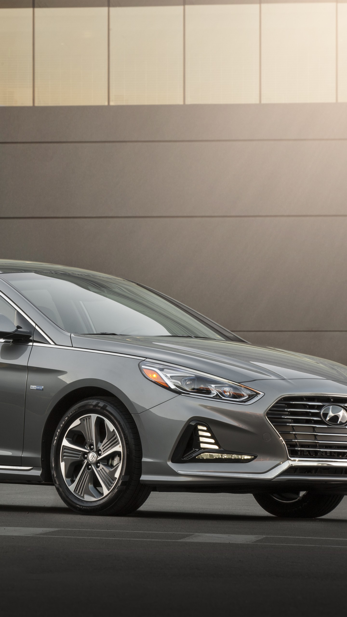 Hyundai Sonata Wallpapers