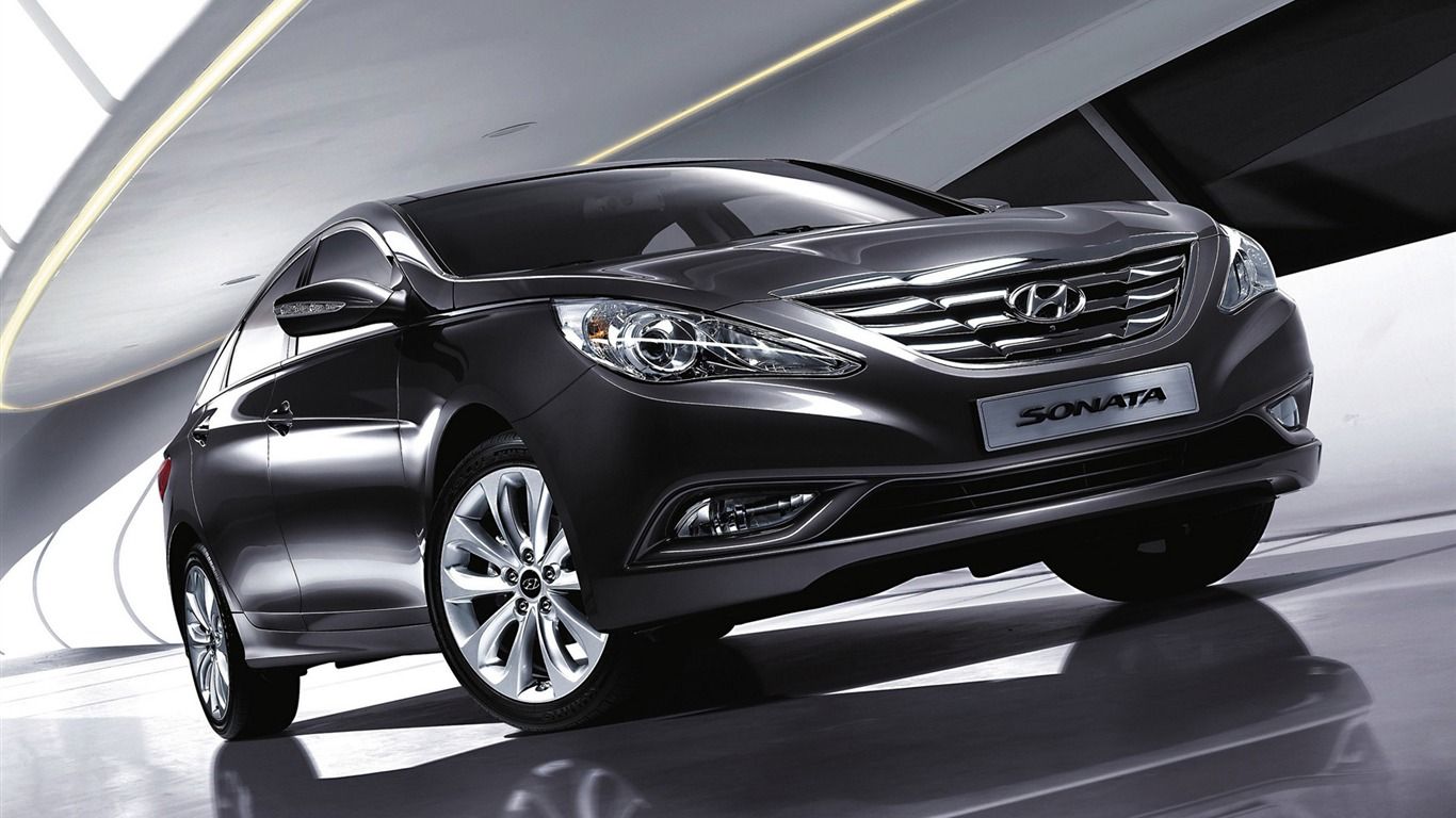 Hyundai Sonata Wallpapers