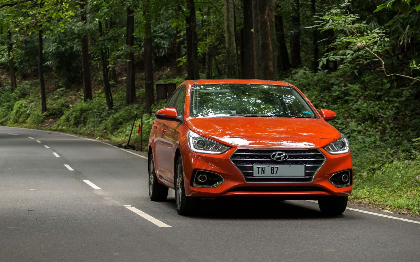 Hyundai Verna Wallpapers