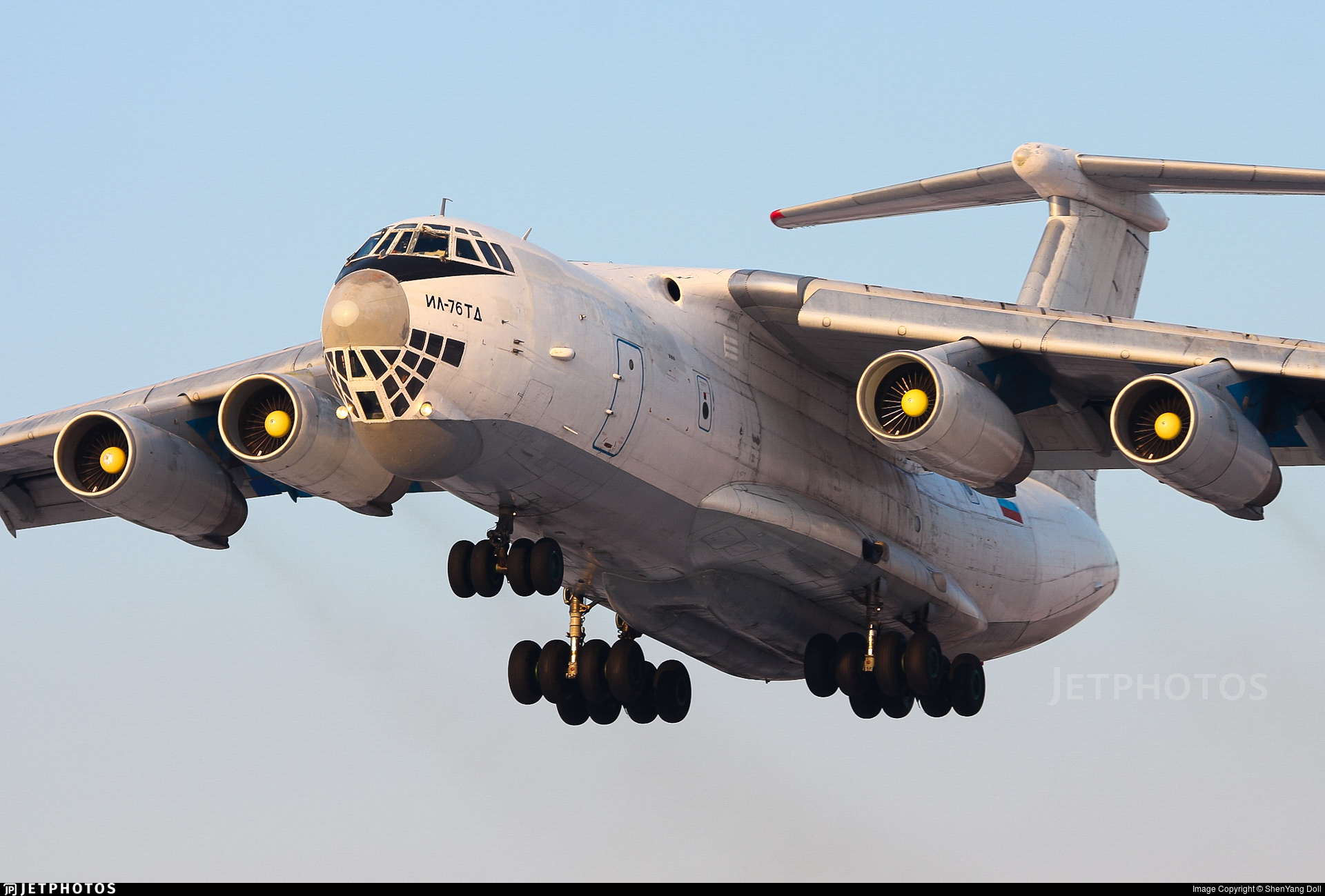 Ilyushin Il-76Td Wallpapers