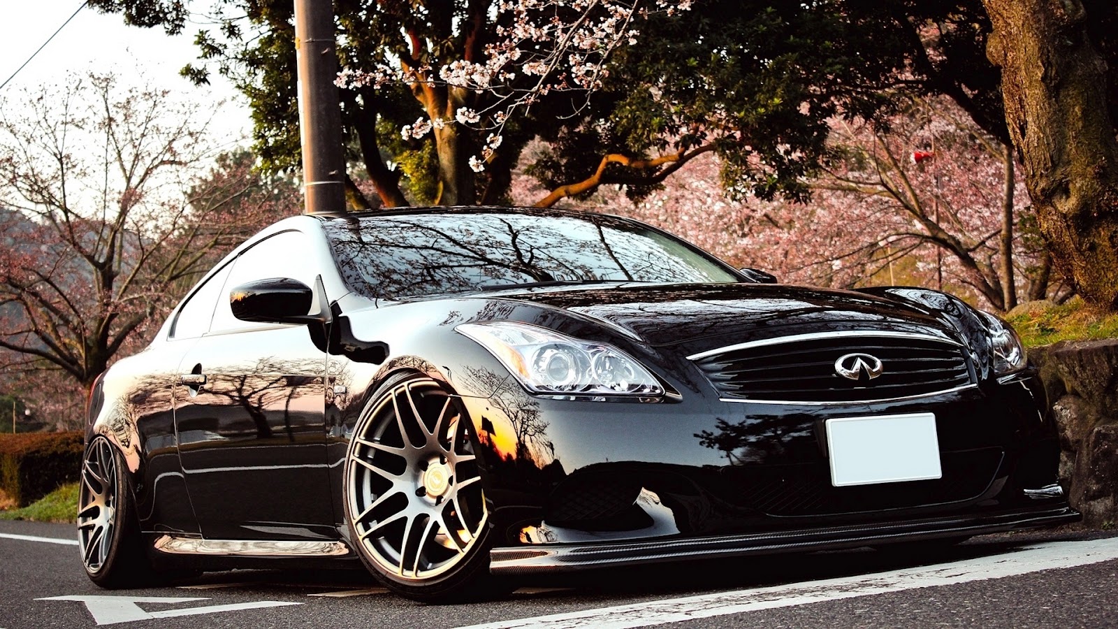Infiniti G37 Coupe Wallpapers