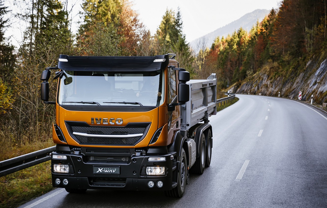 Iveco Stralis Wallpapers