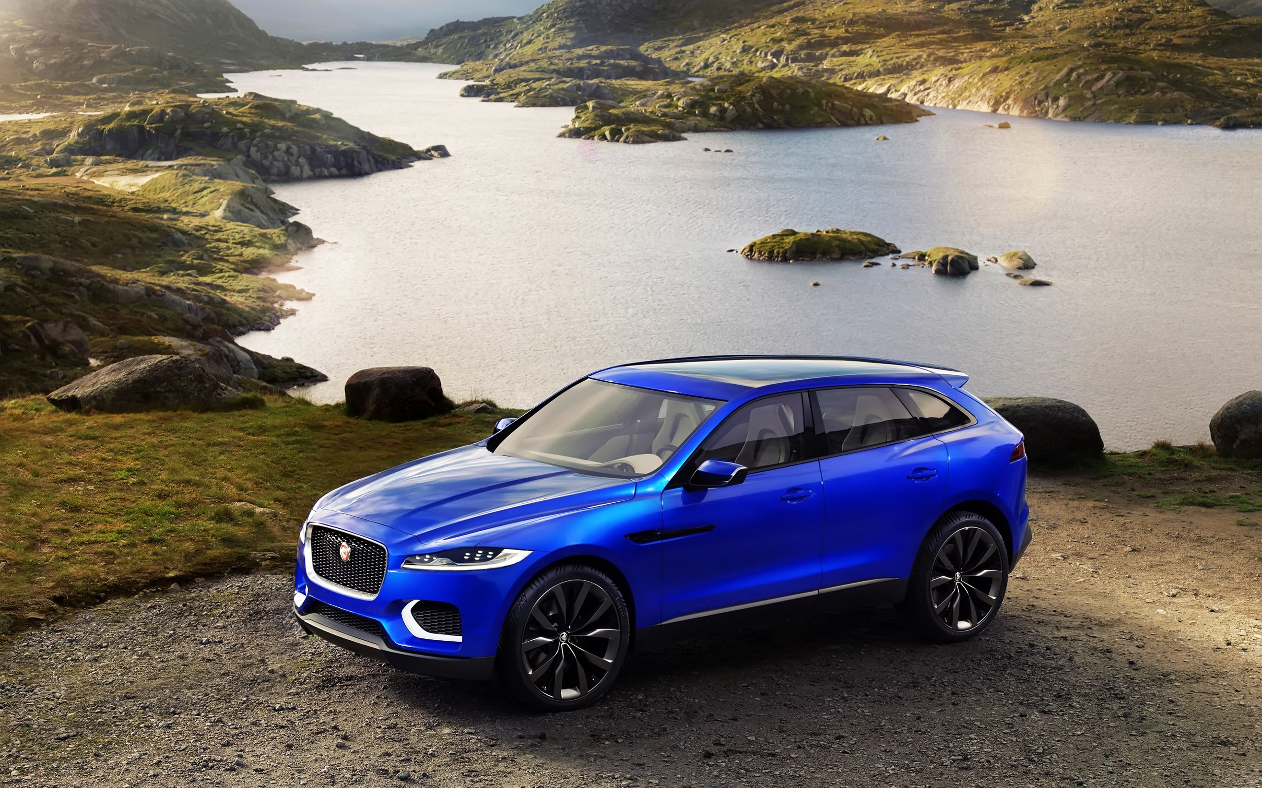 Jaguar C-X17 Wallpapers