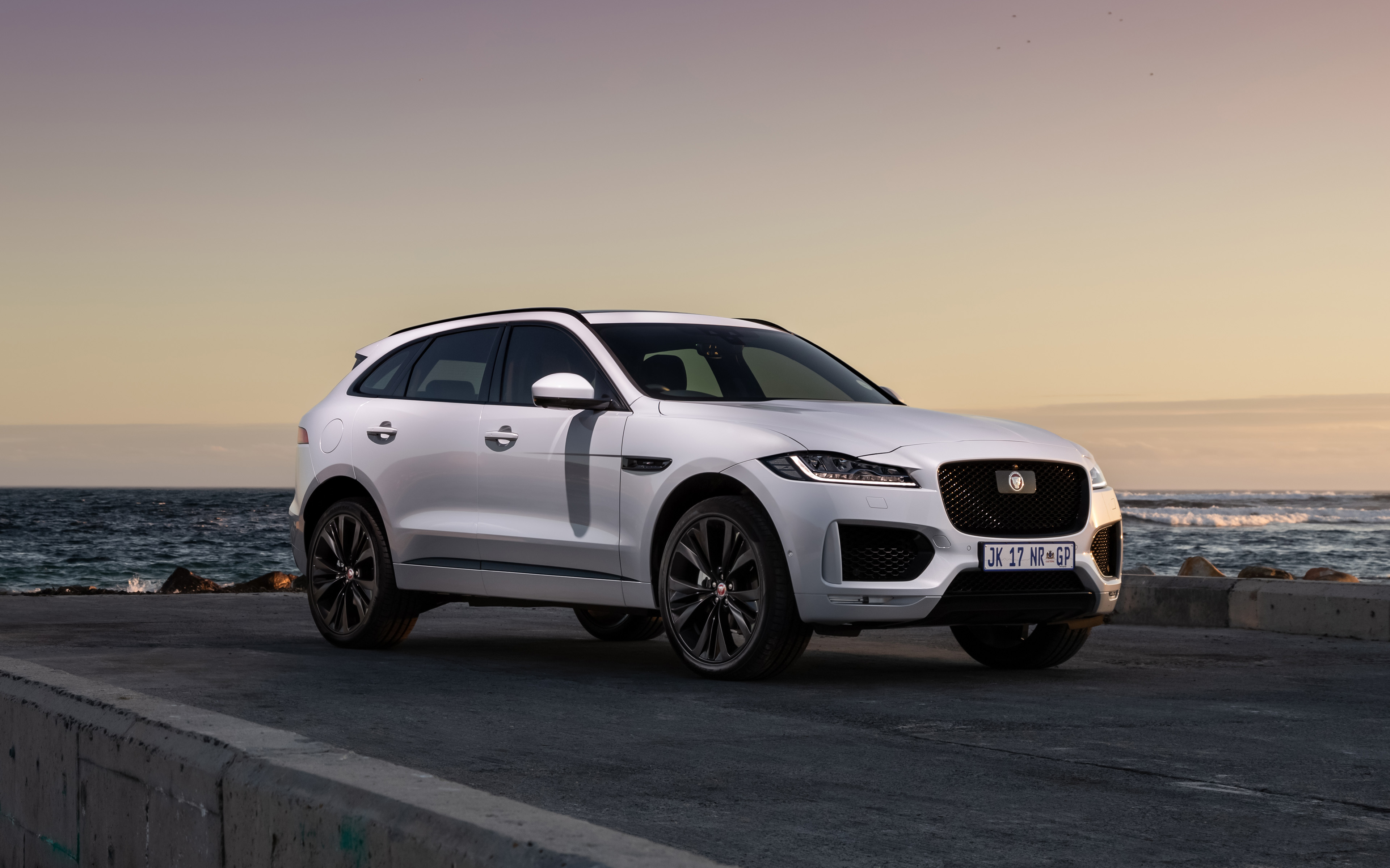 Jaguar f Pace 2020 Р±РµР»С‹Р№