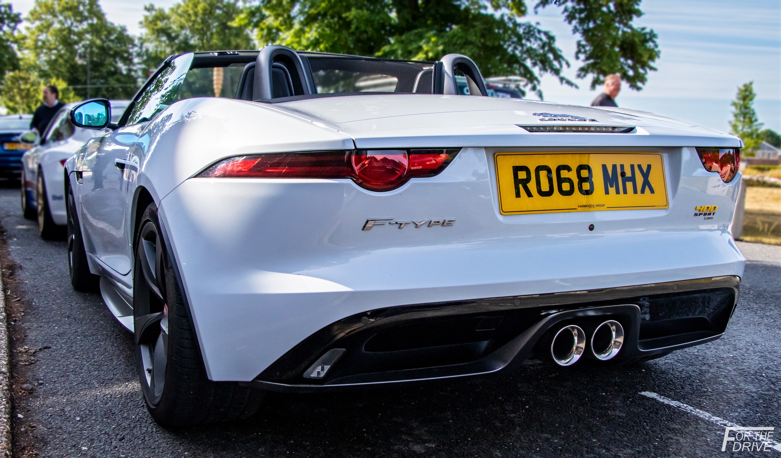 Jaguar F-Type 400 Sport Convertible Wallpapers