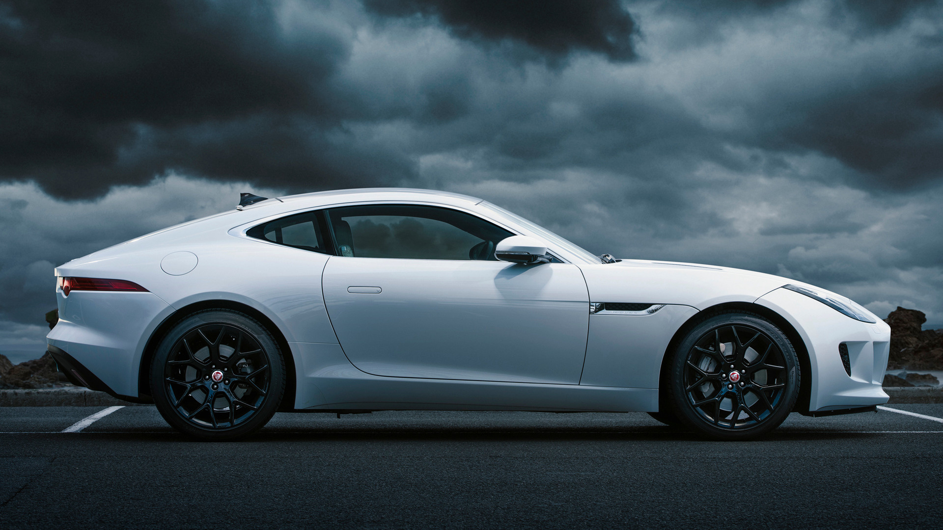 Jaguar F-Type Coupe Wallpapers