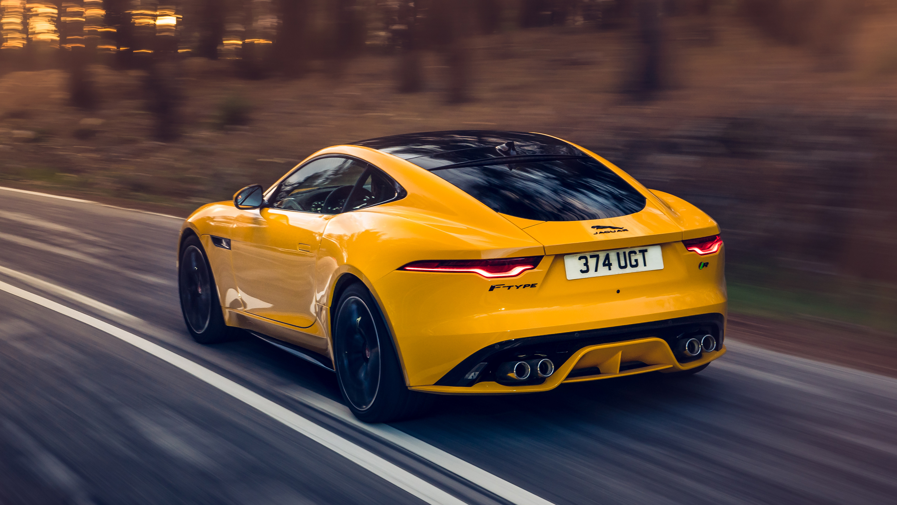 Jaguar F-Type P 450 Coupe R-Dynamic Wallpapers