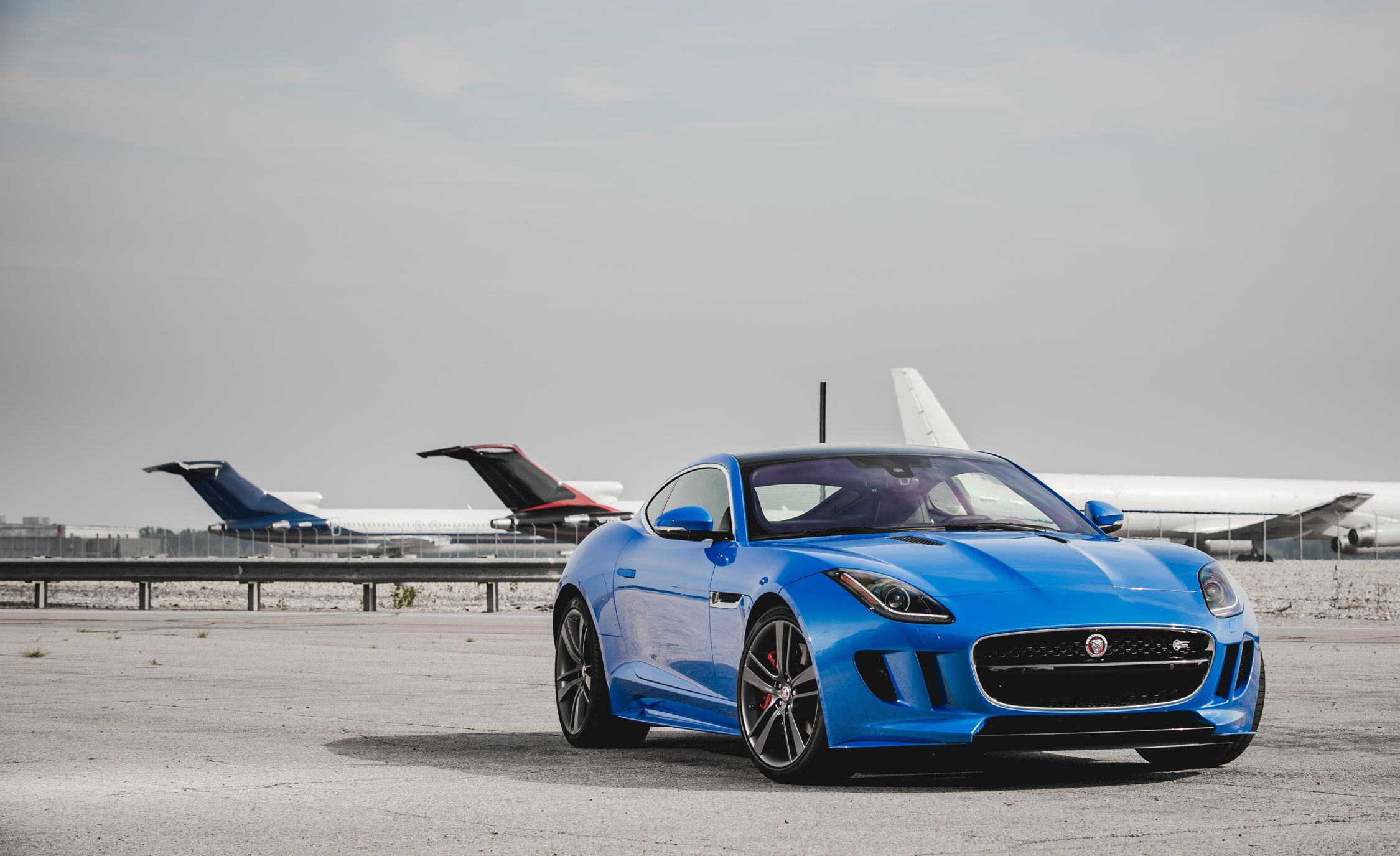 Jaguar F-Type S Coupe British Design Edition Wallpapers