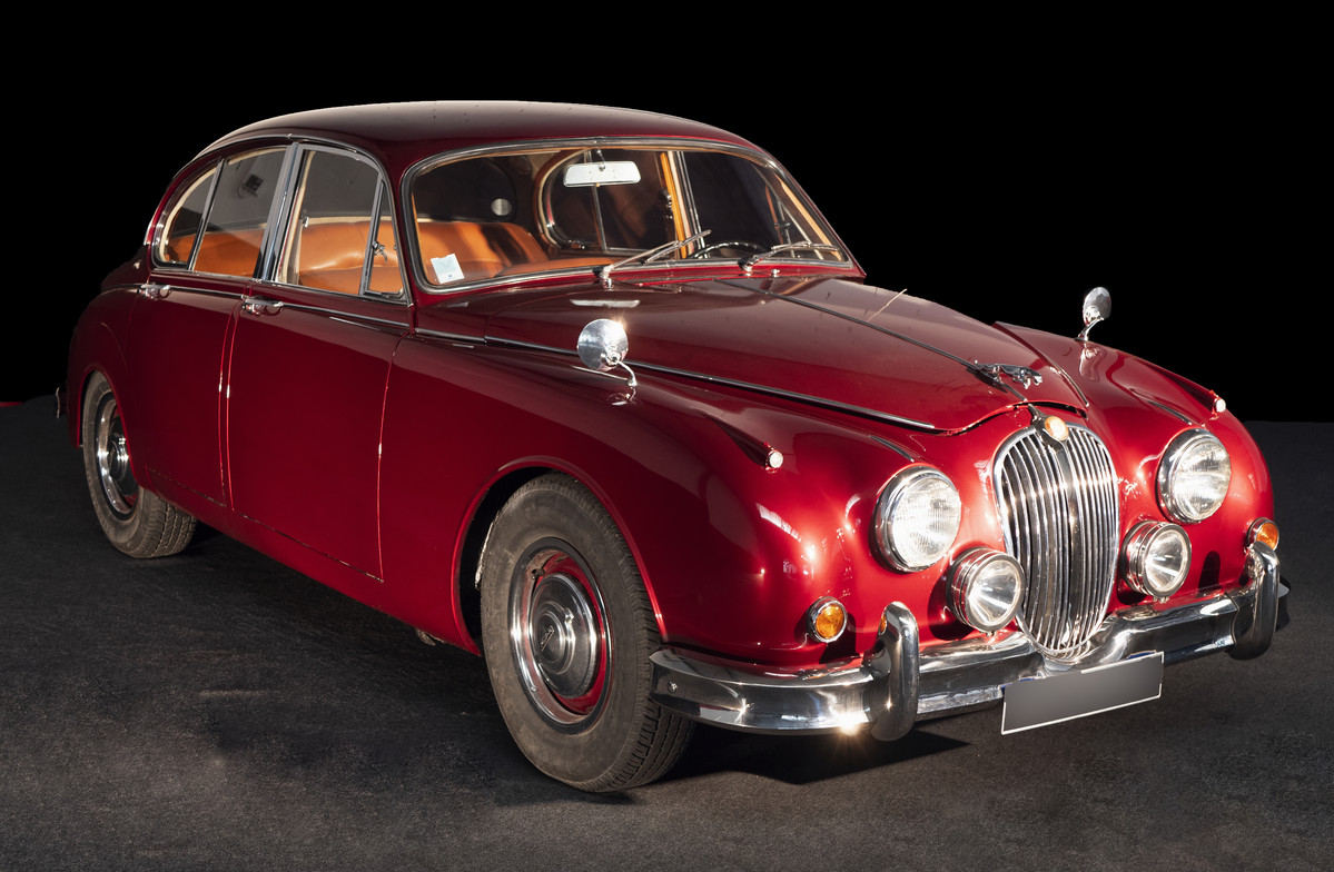 Jaguar Mk 2 Wallpapers