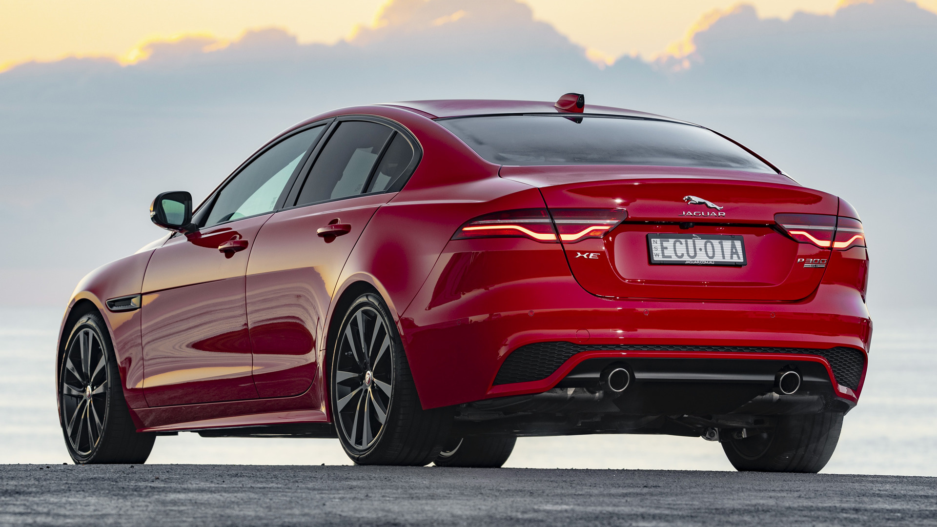 Jaguar Xe P300 Awd Wallpapers