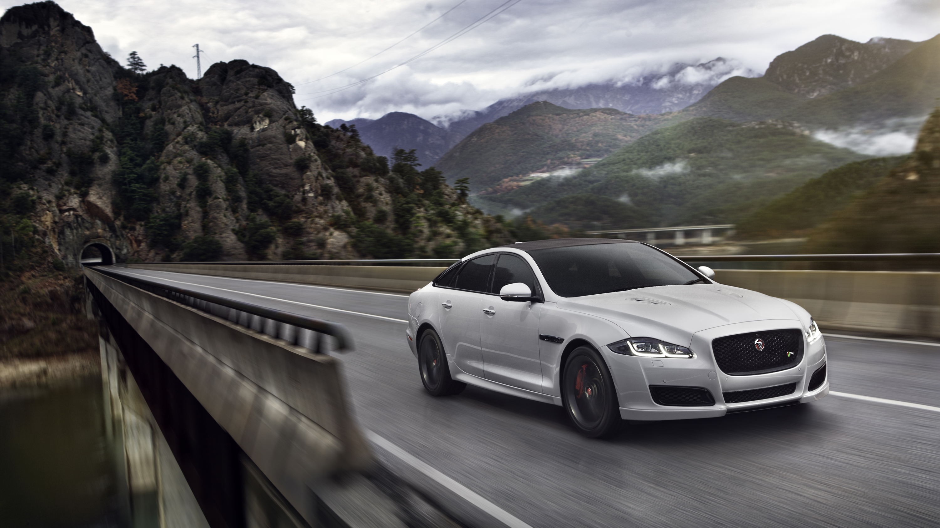 Jaguar Xj Wallpapers