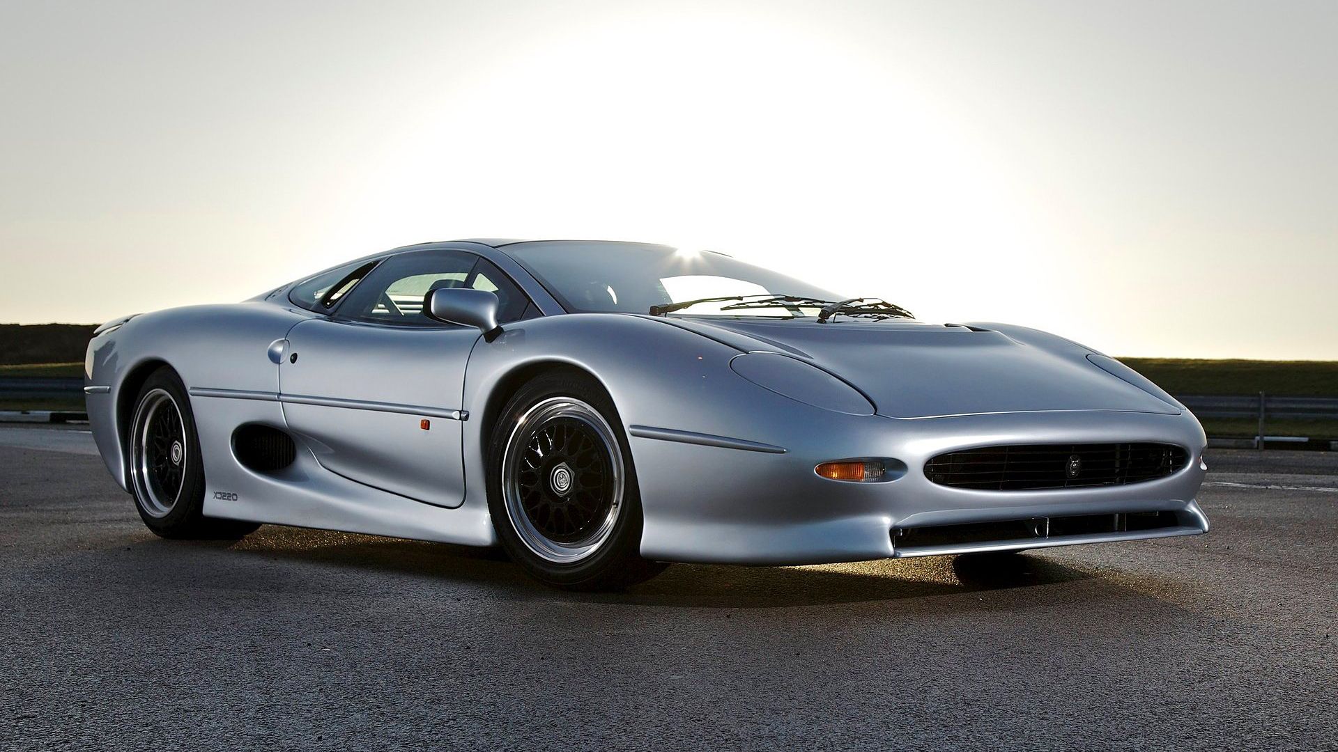 Jaguar Xj220 Wallpapers