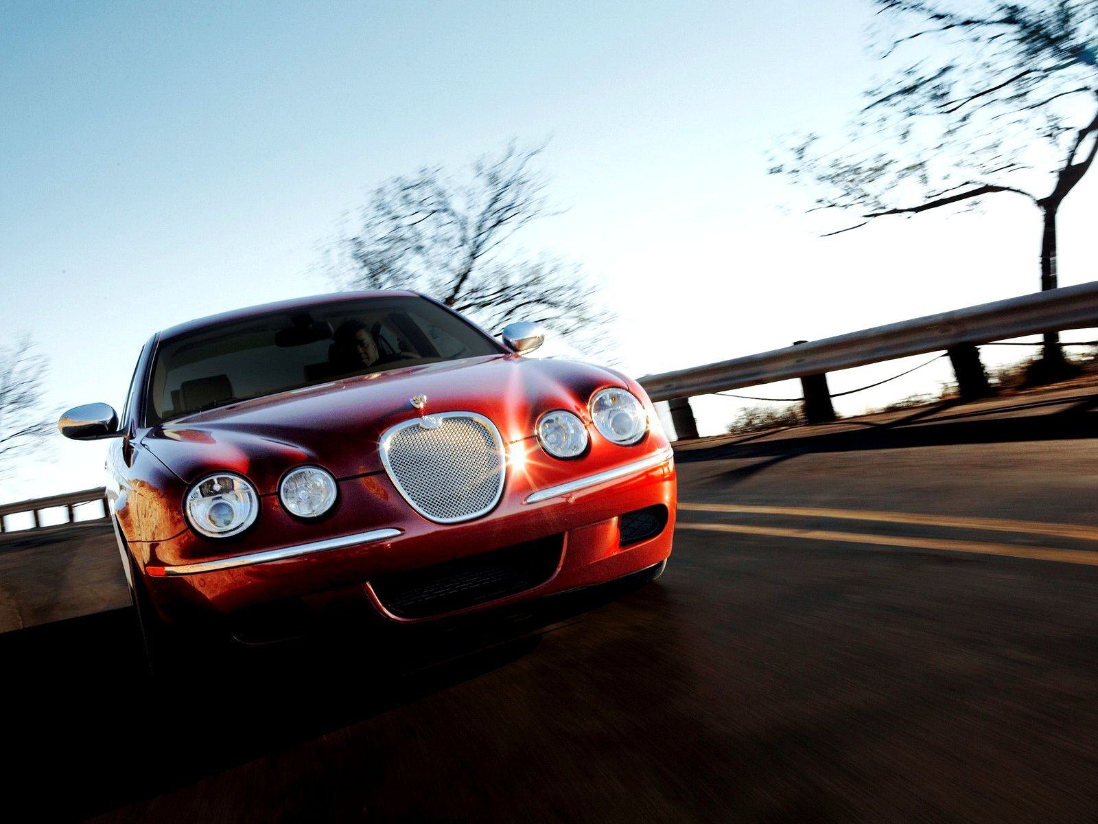 Jaguar X-Type Wallpapers