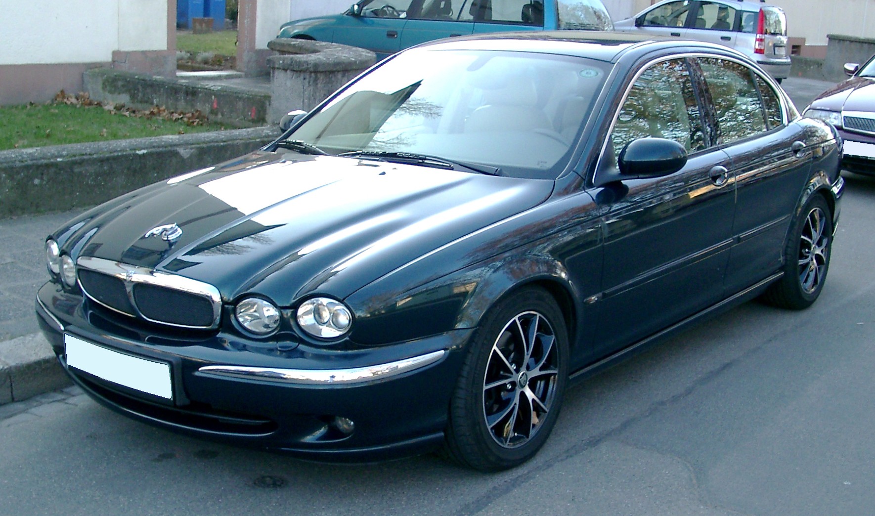 Jaguar X-Type Wallpapers