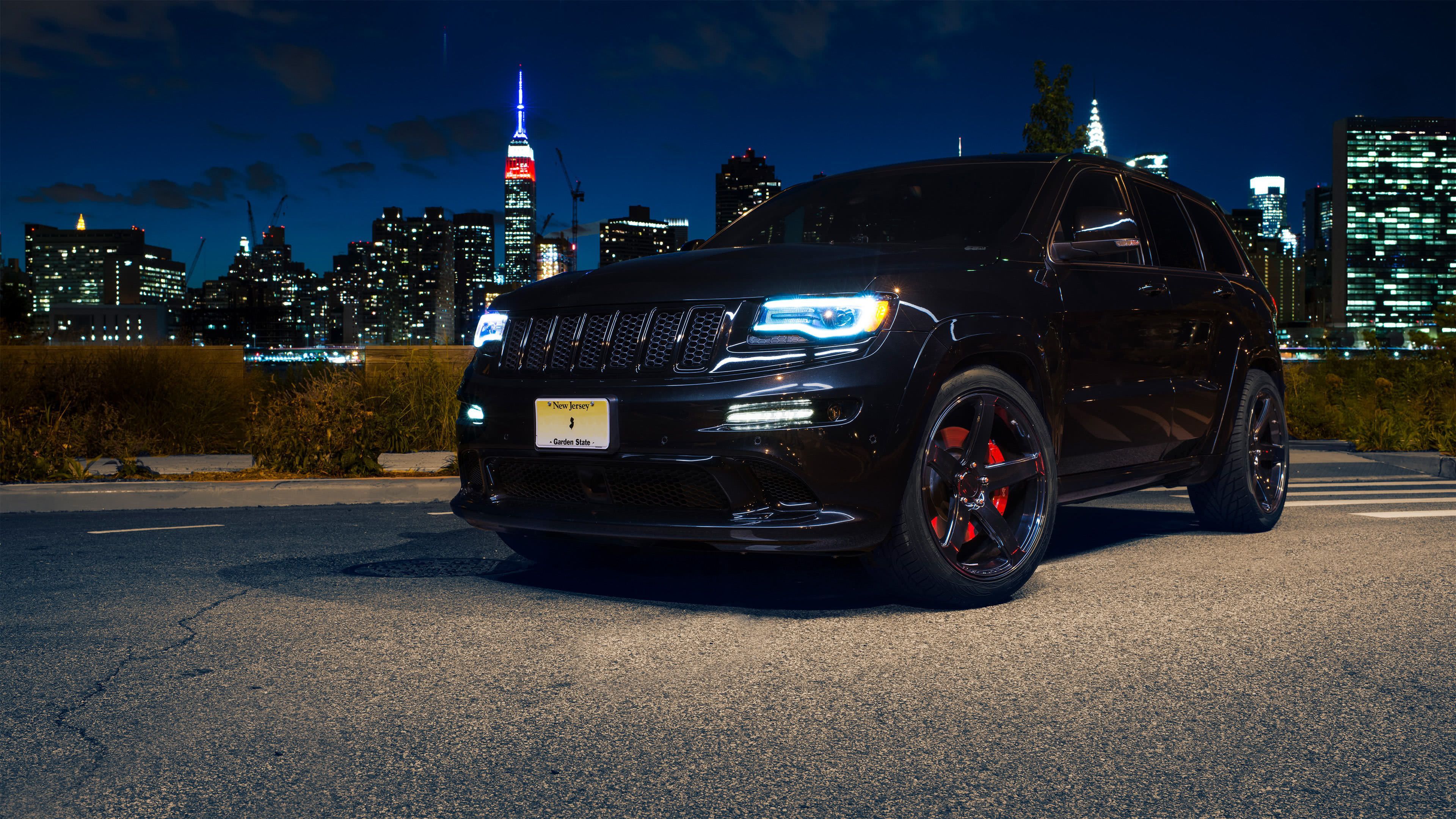 Jeep Grand Cherokee Srt8 Wallpapers