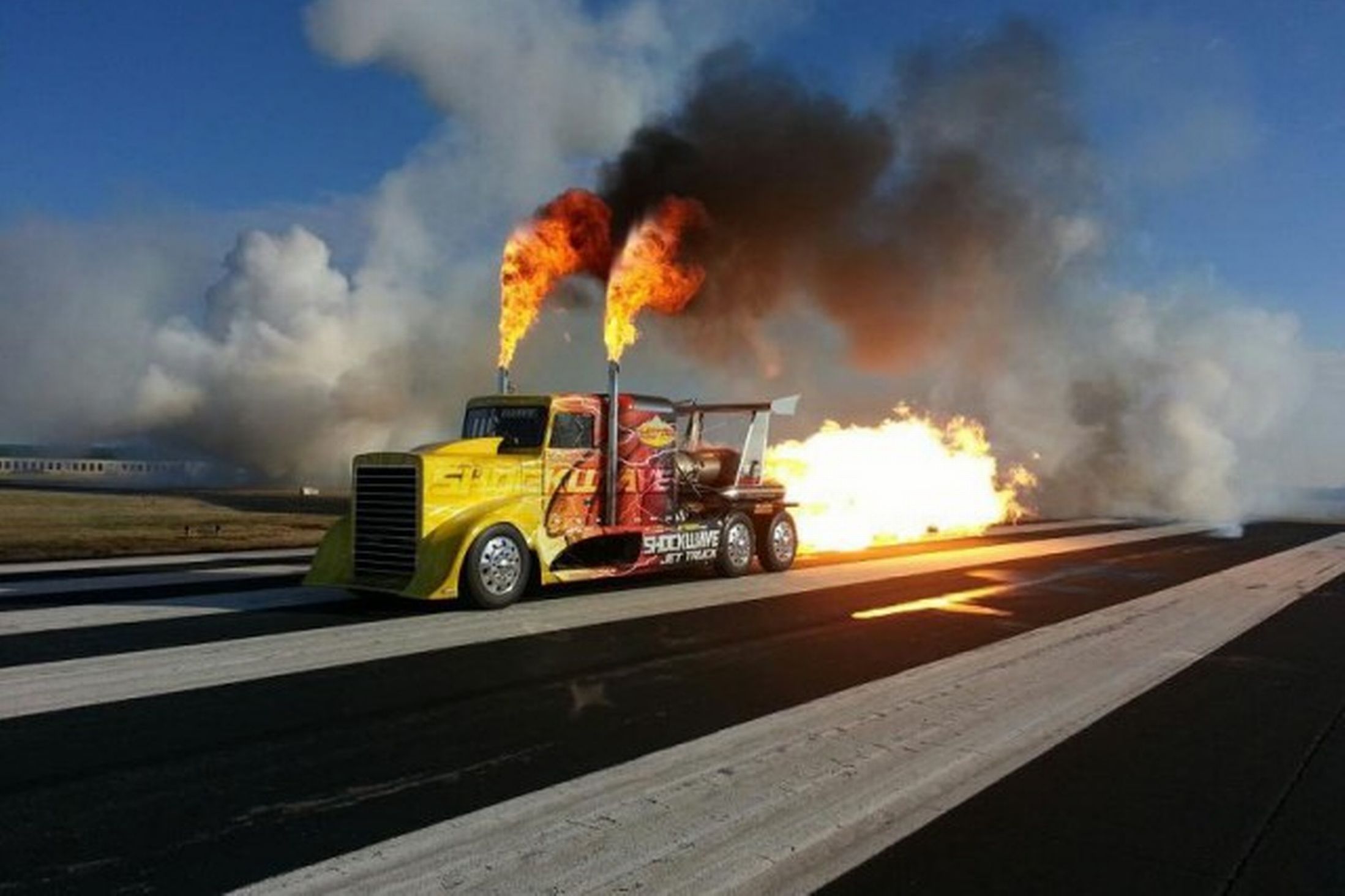 Jet Truck Wallpapers