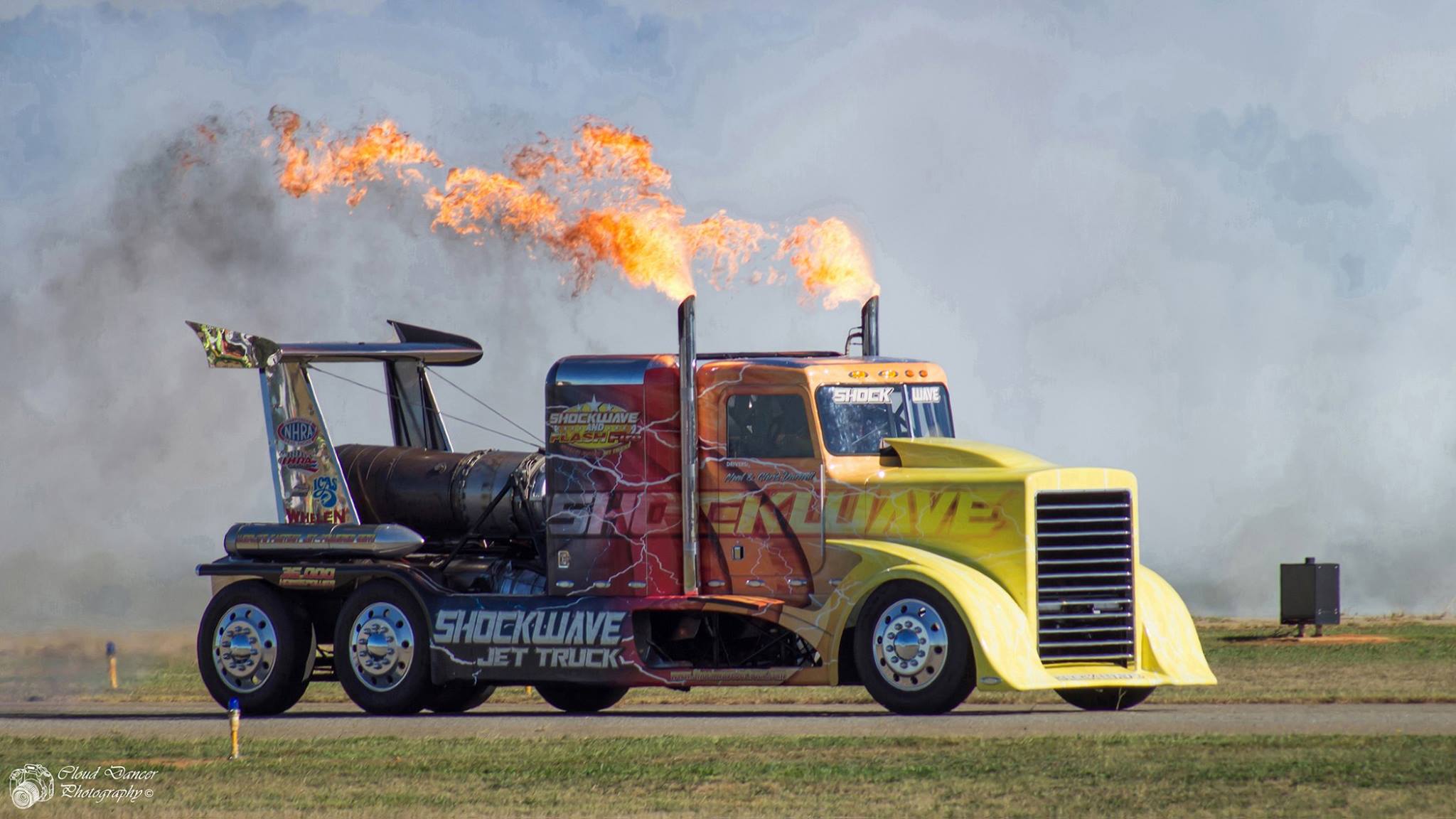 Jet Truck Wallpapers