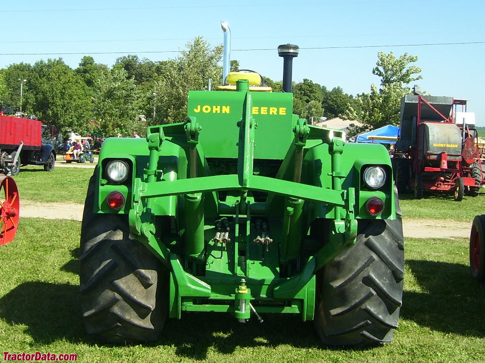 John Deere 8020 Wallpapers