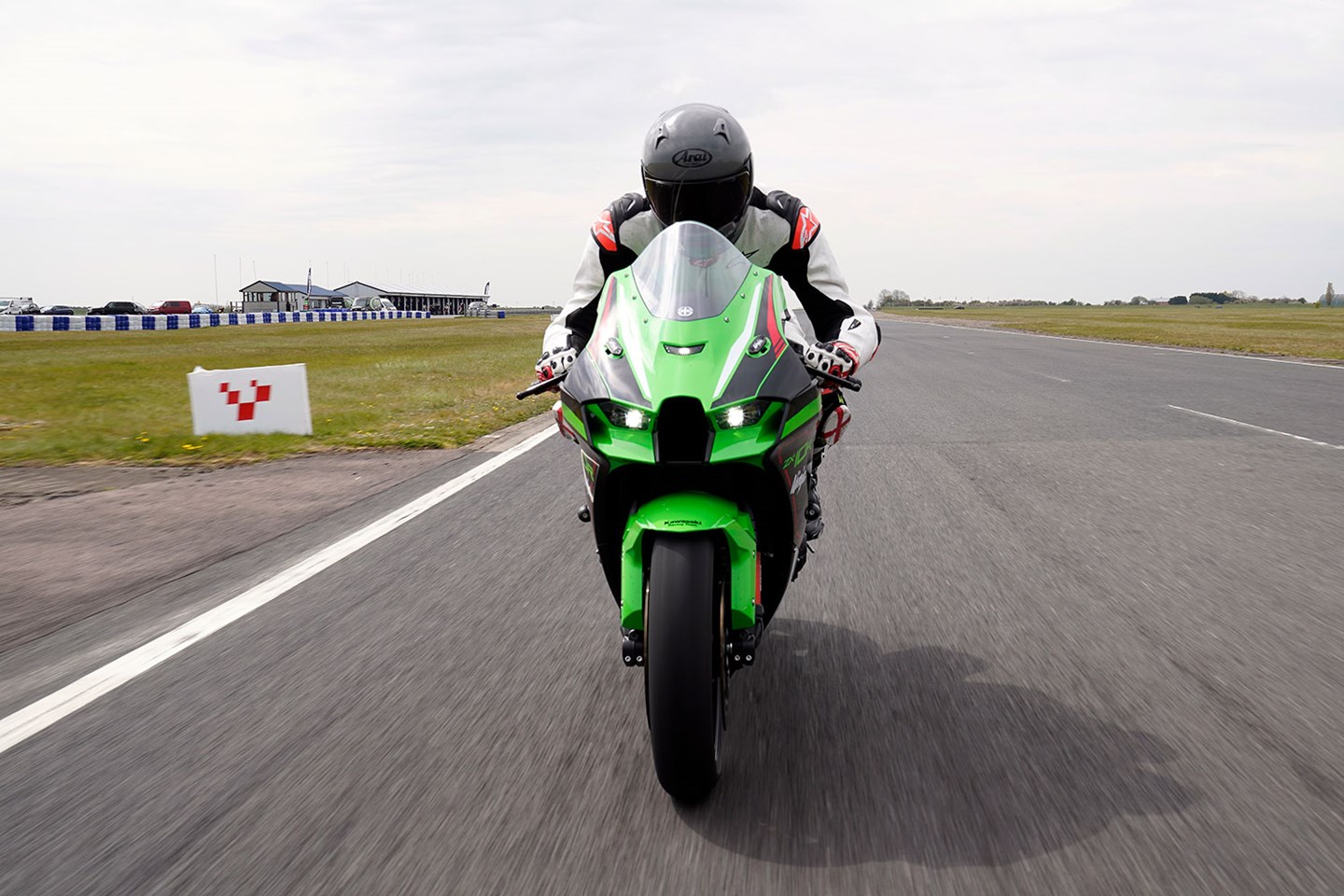 Kawasaki Ninja Zx-10R Wallpapers